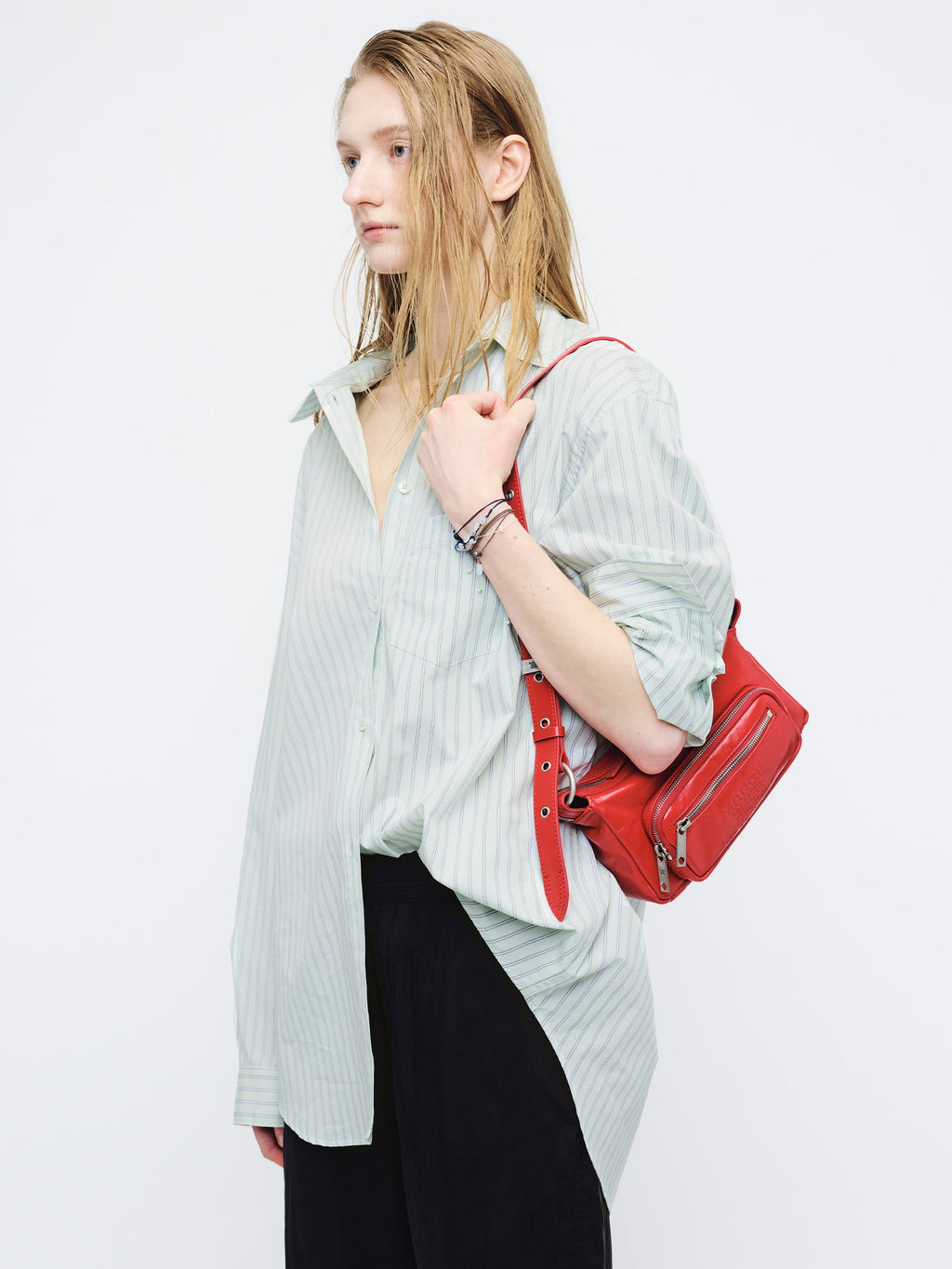 Marge Sherwood - Outpocket Hobo Mini (Apple Red Glossy Plain) product image 2 | TRAB K-Fashion Australia