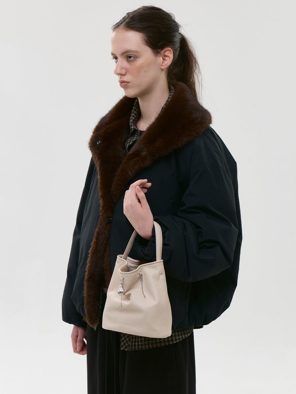 Marge Sherwood - Wired Bucket (Almond Milk Airy Nappa) product image 2 | TRAB K-Fashion Australia