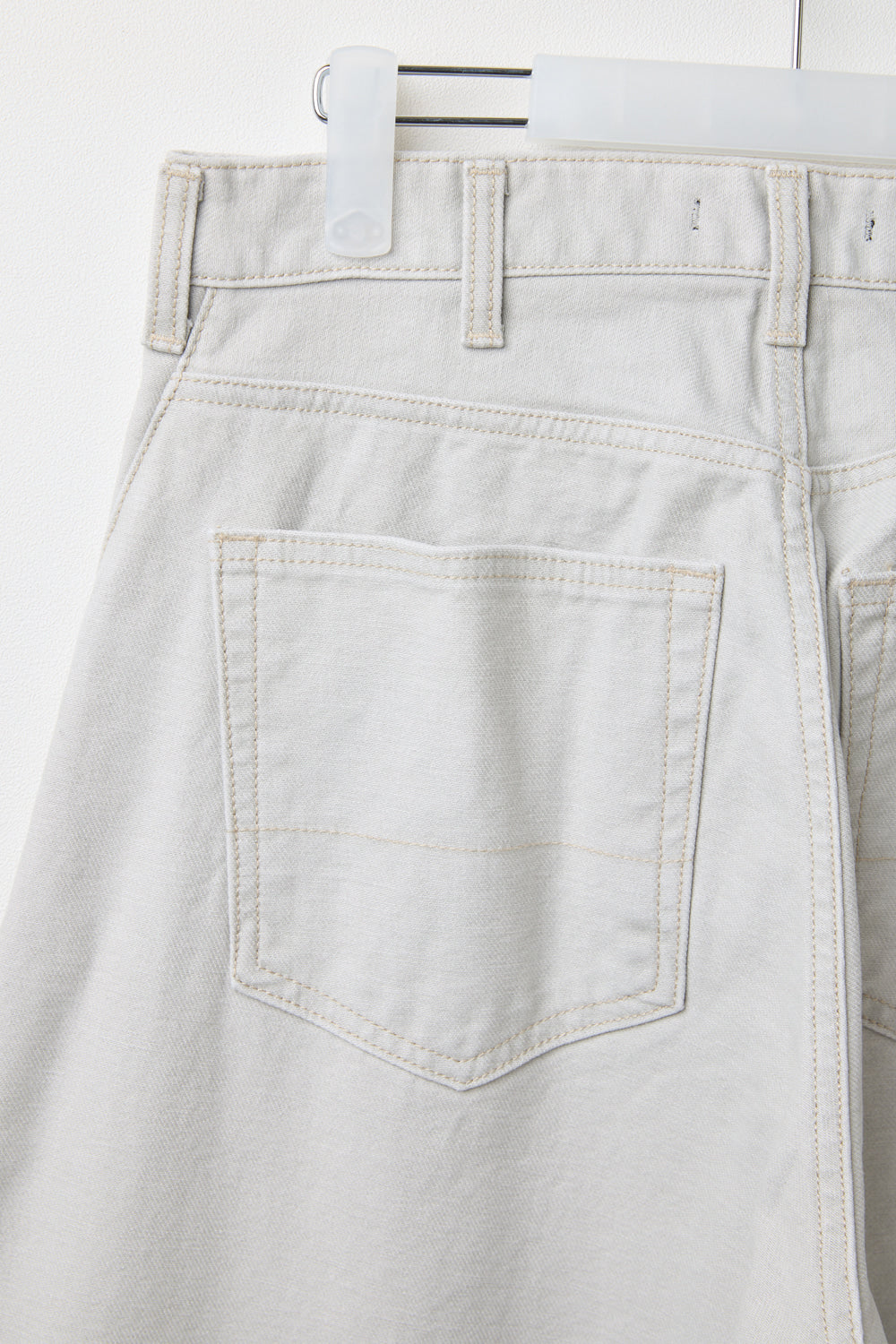 Hatchingroom - Wide Curve Jeans (Light Grey) product image 4 | TRAB K-Fashion Australia