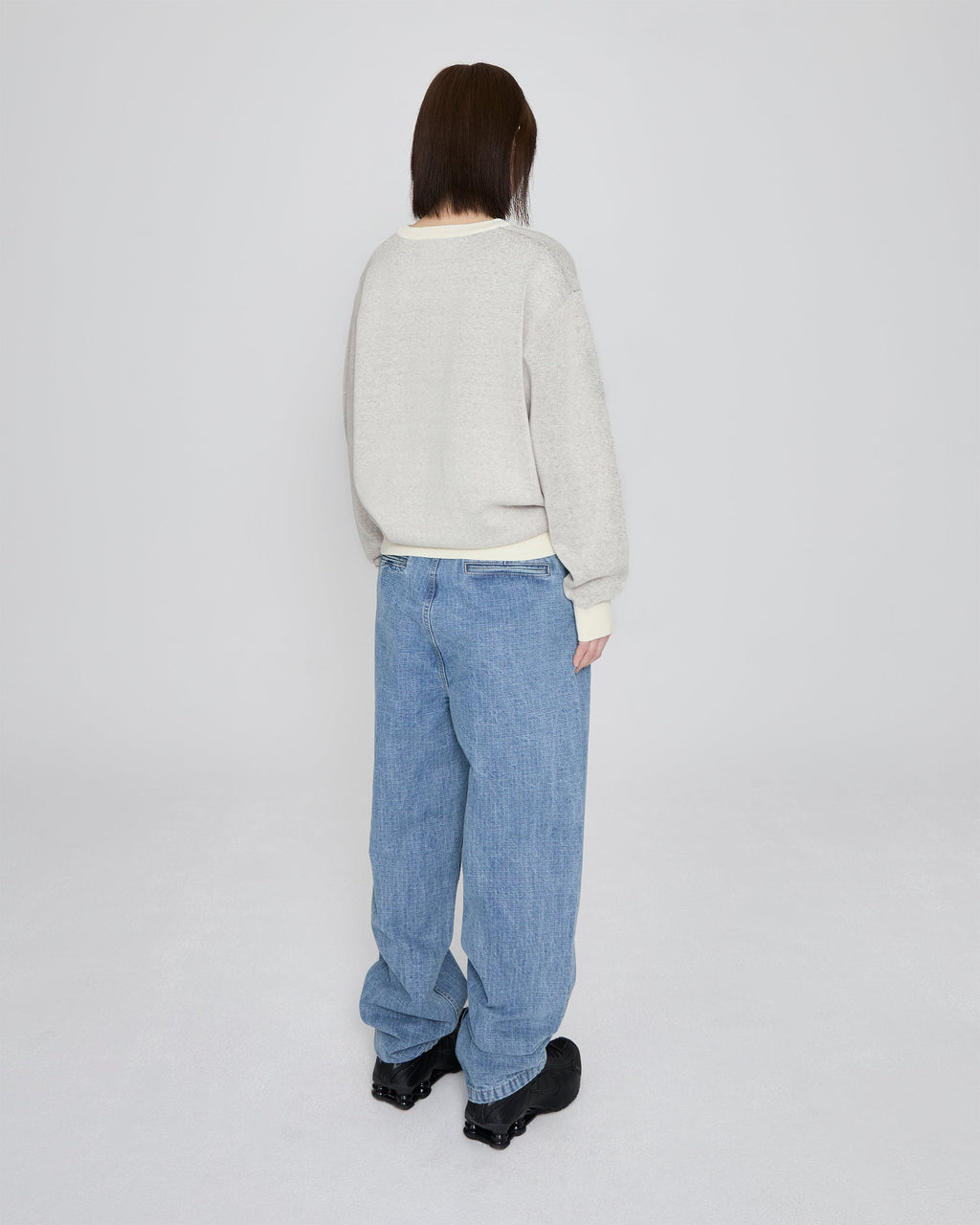 yeseyesee - Snail Logo Long Sleeve Knit Pullover (Ivory) product image 12 | TRAB K-Fashion Australia