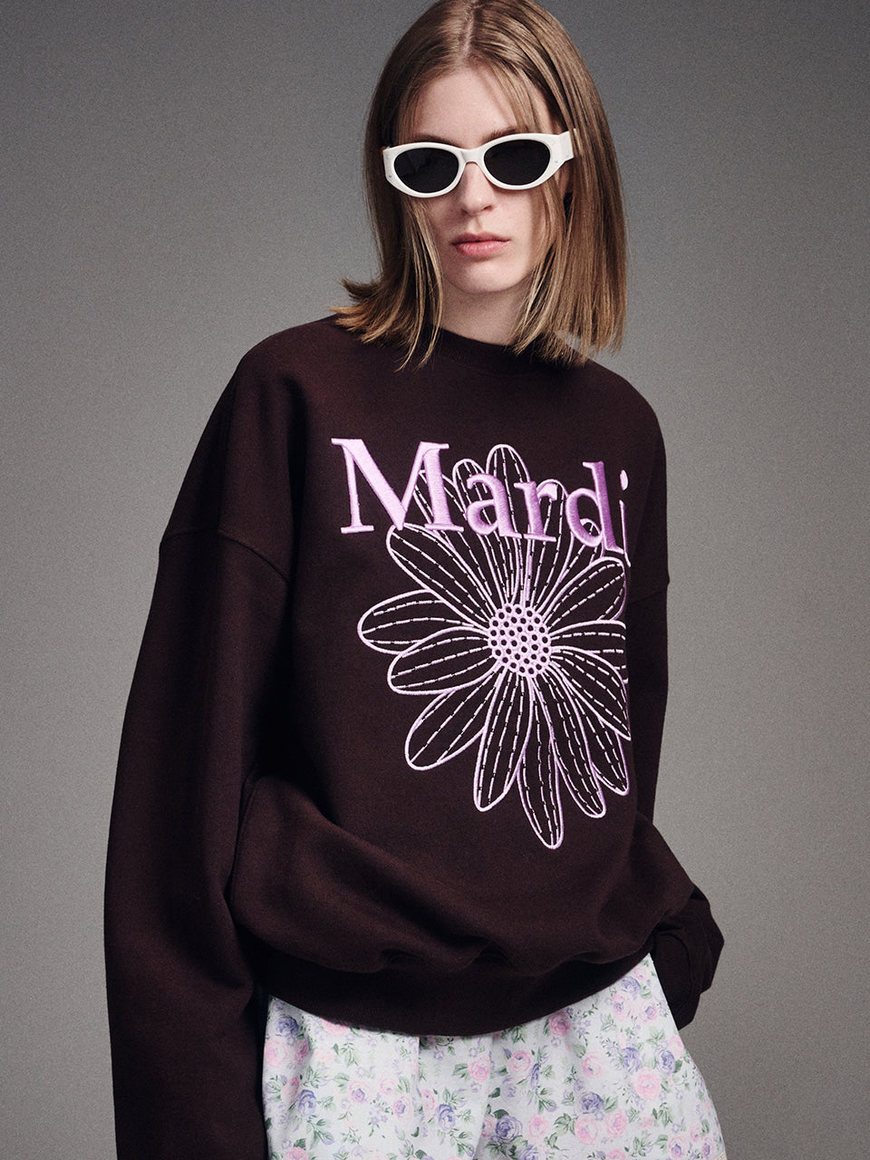 Mardi Mercredi - Sweatshirt Flowermardi Needlework (Brown Lavender) product image 1 | TRAB K-Fashion Australia