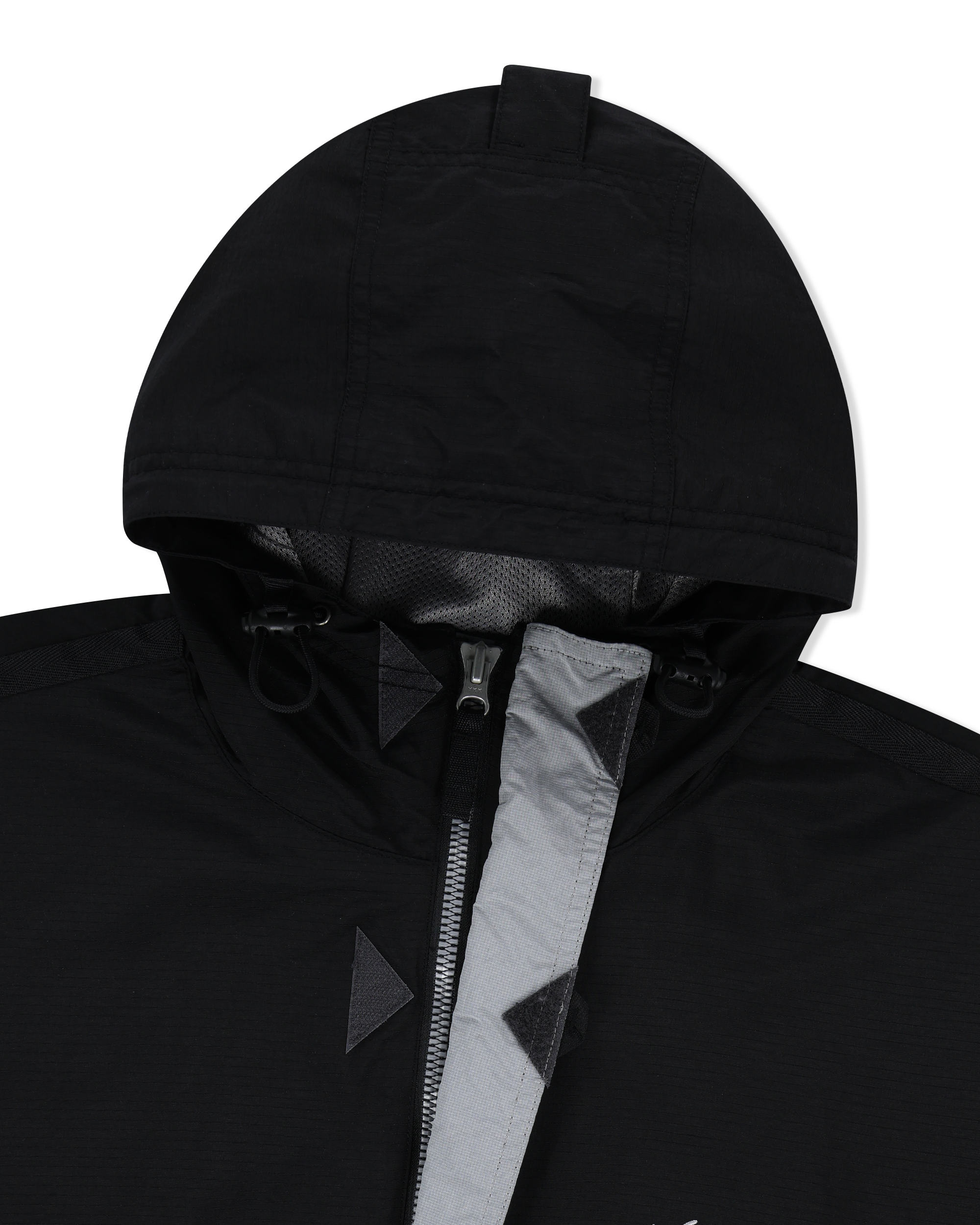yeseyesee - Striking Windbreaker (Black) product image 3 | TRAB K-Fashion Australia