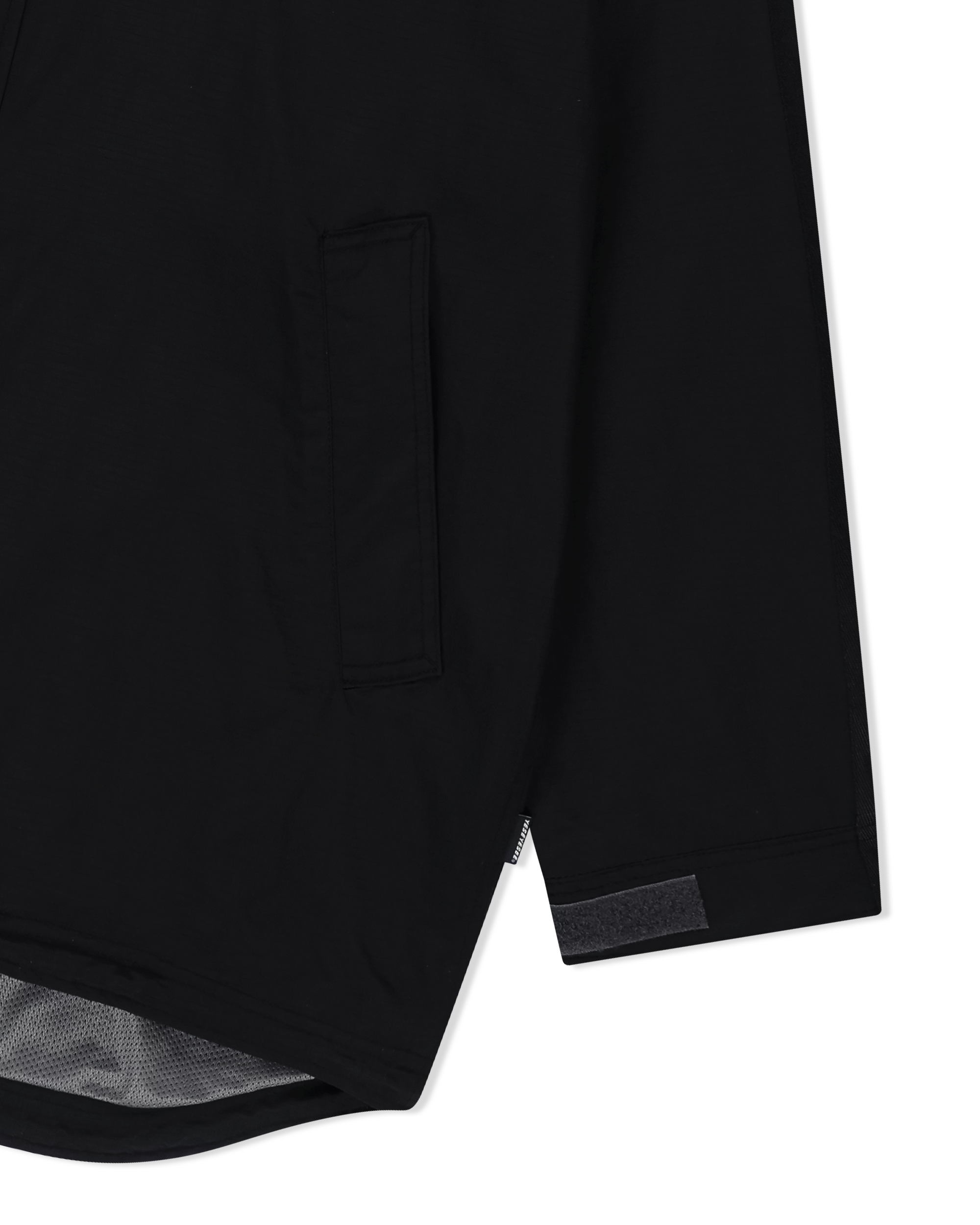 yeseyesee - Striking Windbreaker (Black) product image 5 | TRAB K-Fashion Australia