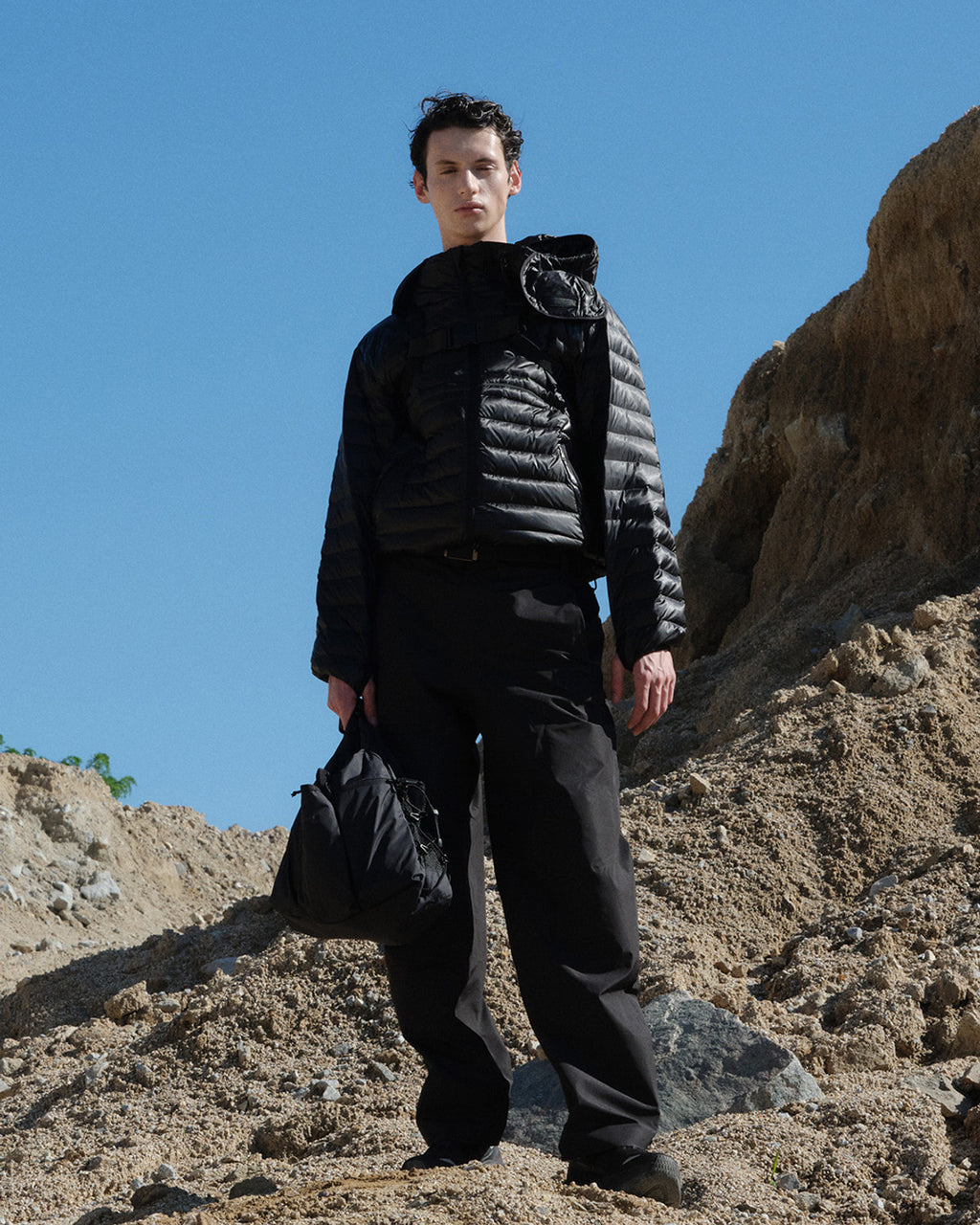 Eastlogue - Aero Pocketable Hobo Bag (Black) product image 1 | TRAB K-Fashion Australia