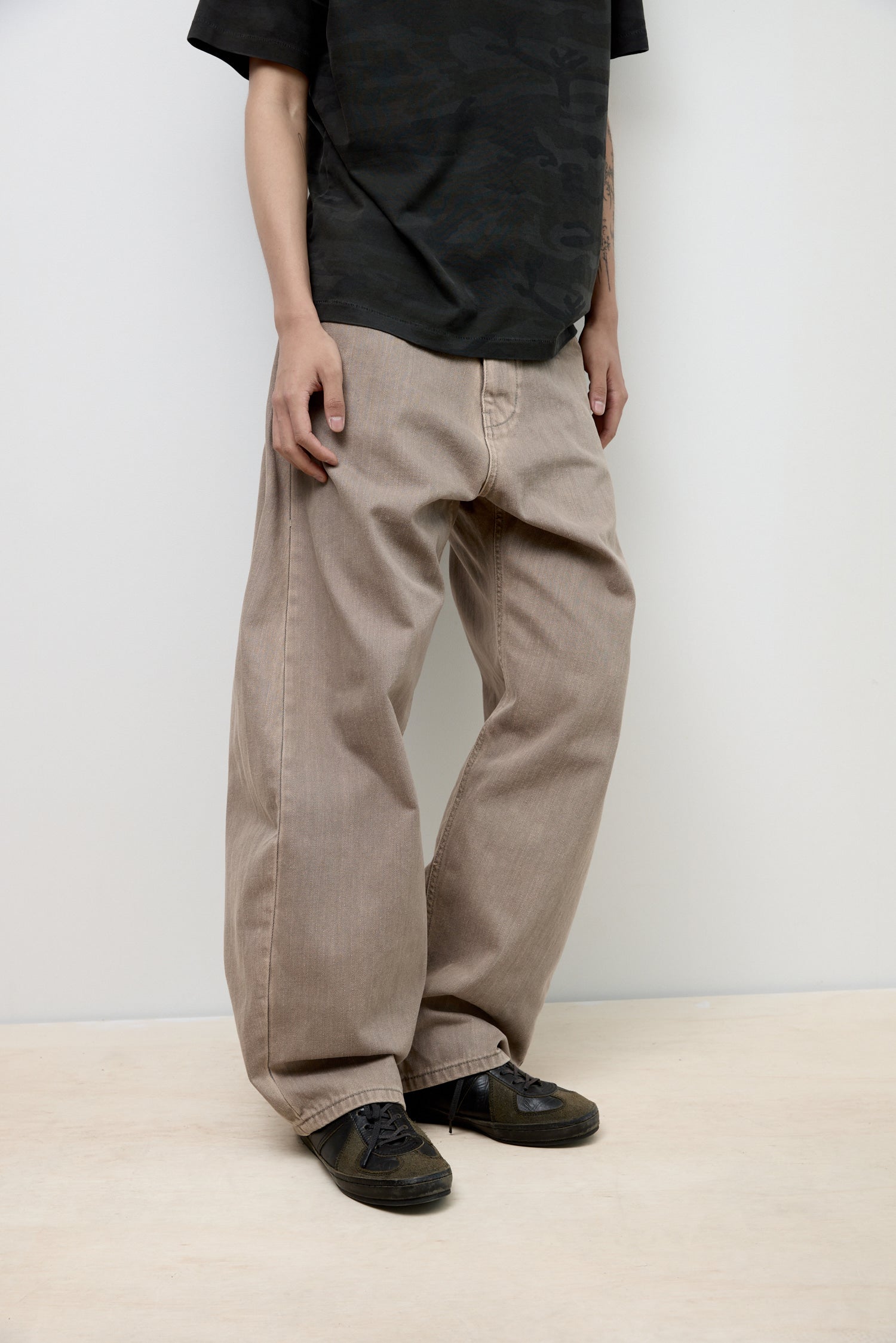 Hatchingroom - Curve Jeans Washed (Beige) product image 15 | TRAB K-Fashion Australia