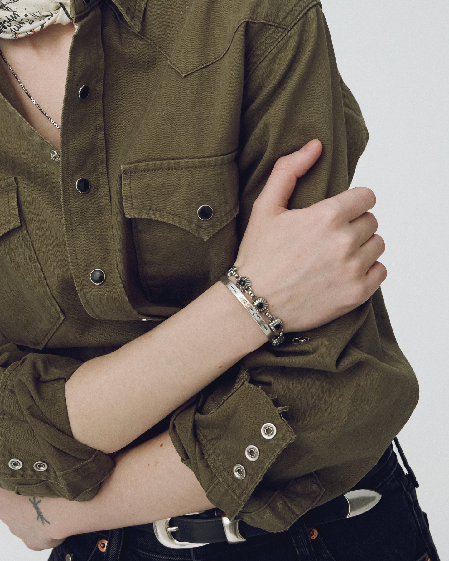 Numbering - Navajo Symbol Cuff Bracelet #5950 product image 2 | TRAB K-Fashion Australia