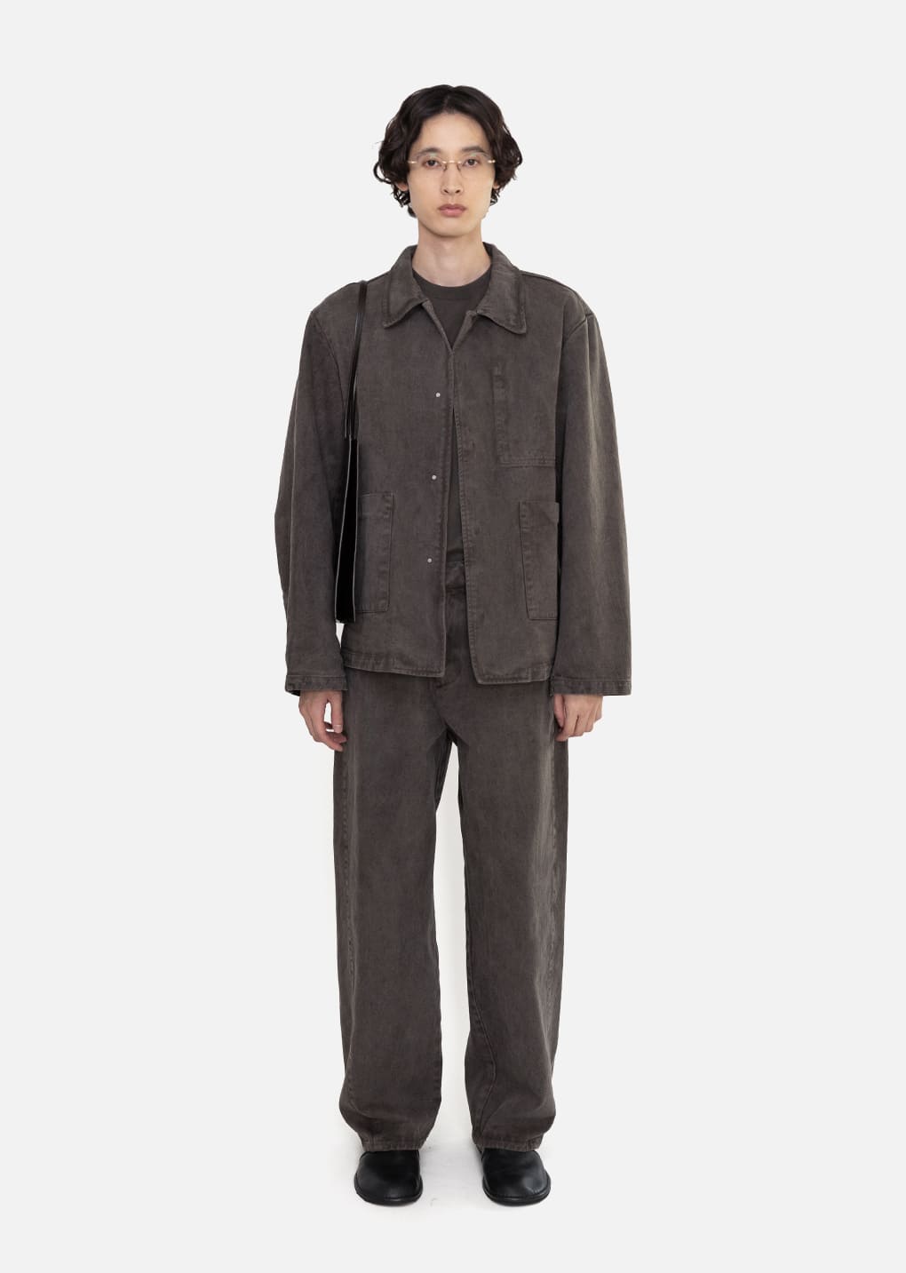 Amomento - Men's Garments Dyed Curved Seam Denim (Brown) product image 2 | TRAB K-Fashion Australia