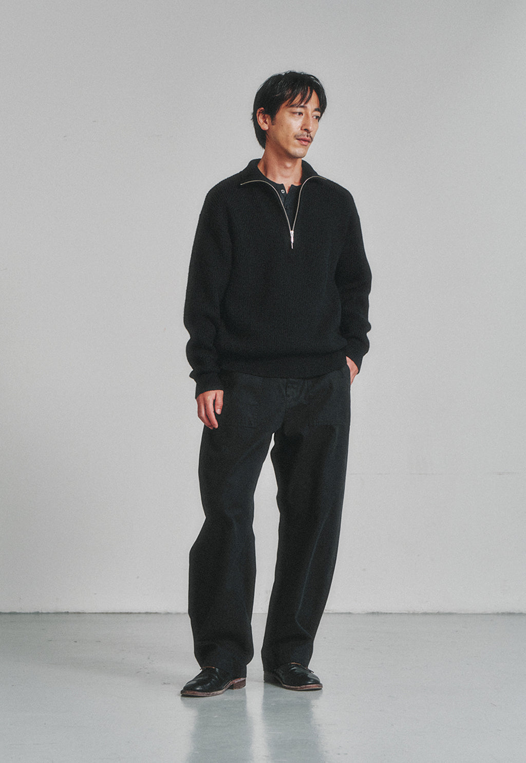 Art if acts - Curved Fatigue Trousers (Black) product image 2 | TRAB K-Fashion Australia