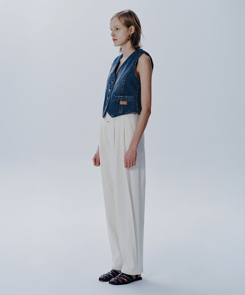 Marithe & Francois Girbaud - Tuck Wide Denim Pants (Ivory) product image 4 | TRAB K-Fashion Australia