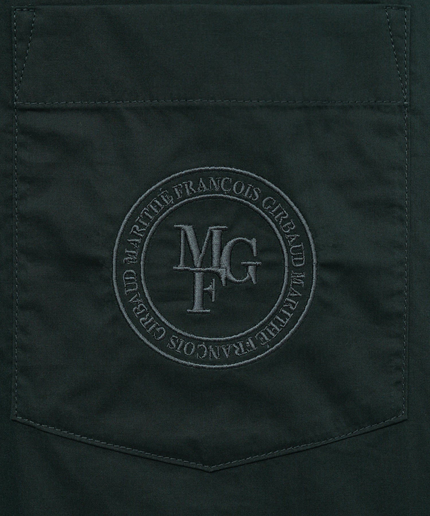 Marithe & Francois Girbaud - Overfit Emblem Crop Shirt (Charcoal) product image 9 | TRAB K-Fashion Australia