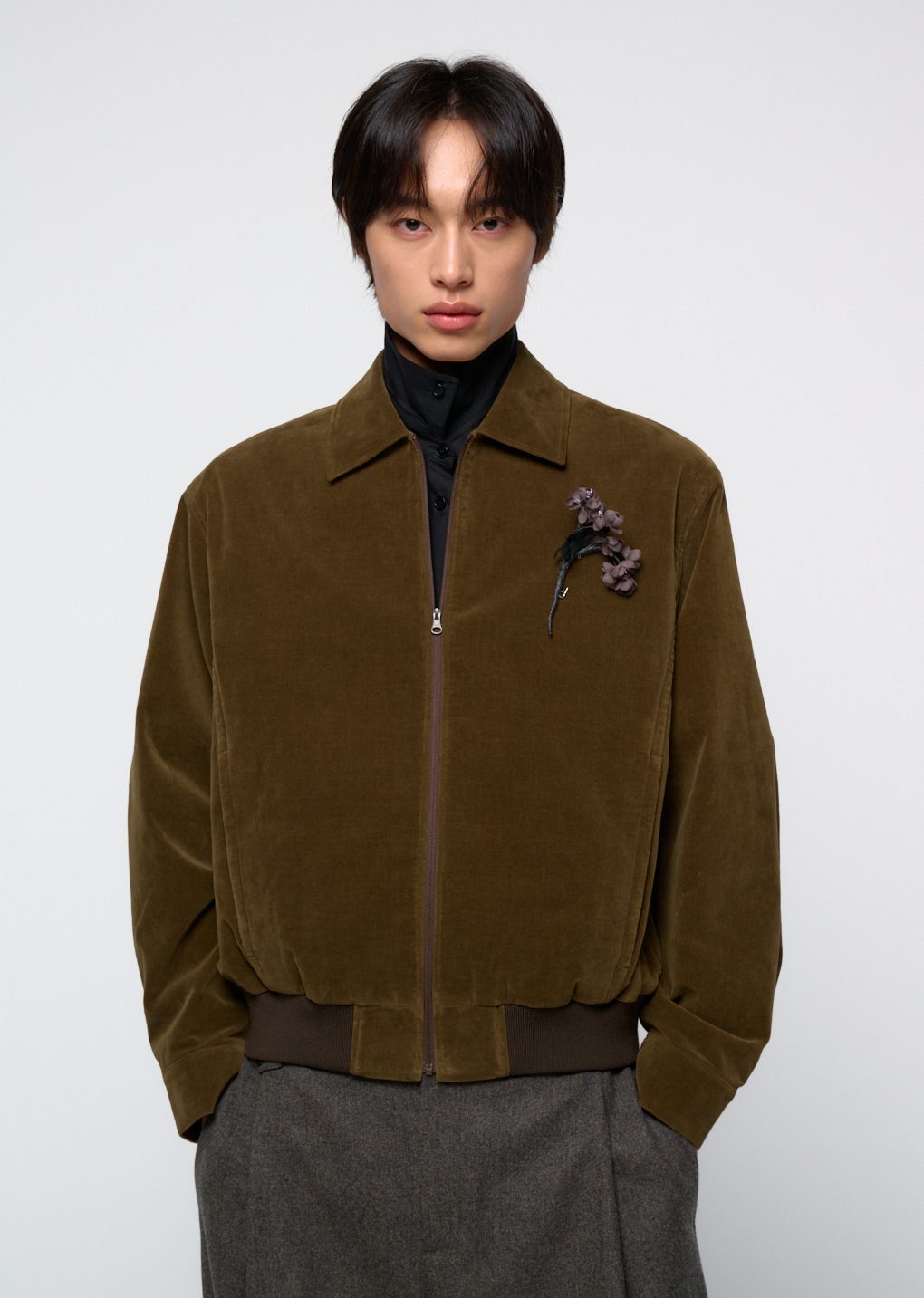 Amomento - Velvet zip up jumper (Khaki) product image 5 | TRAB K-Fashion Australia