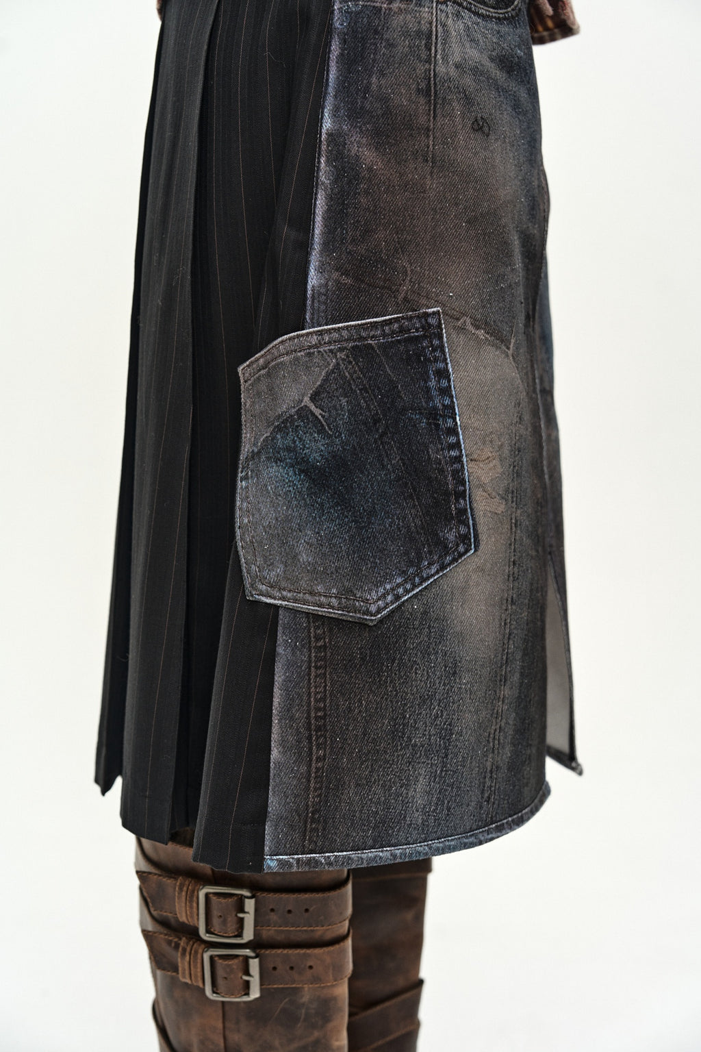 Andersson Bell - Illusion Patchwork Trompe L'oeil Pleated Skirt (Blue/Black) product image 5 | TRAB K-Fashion Australia