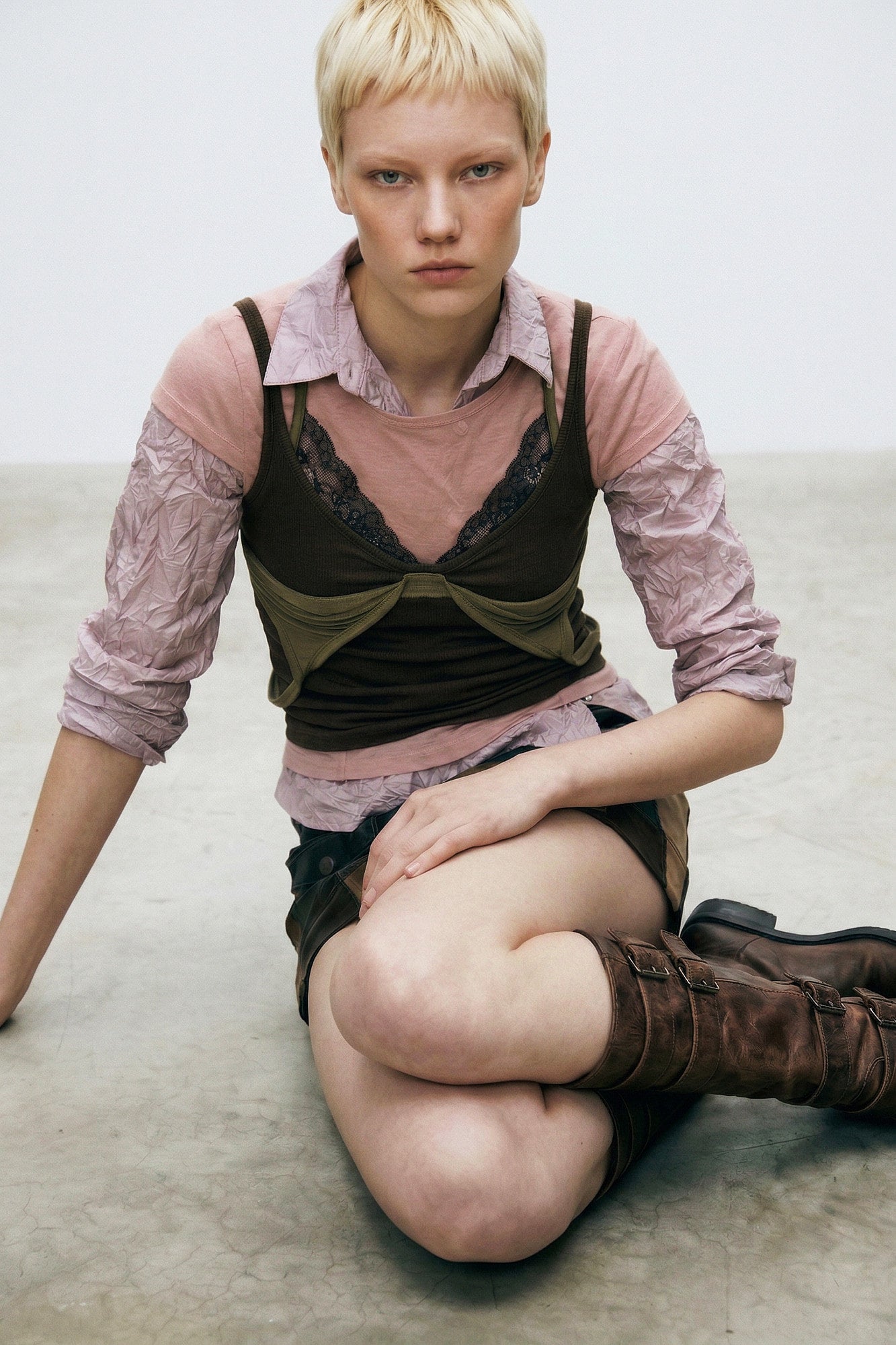 Andersson Bell - [Pre-Order – Ships June 24] Upside-Down Layered T-Shirt (Pink/Brown) product image 9 | TRAB K-Fashion Australia