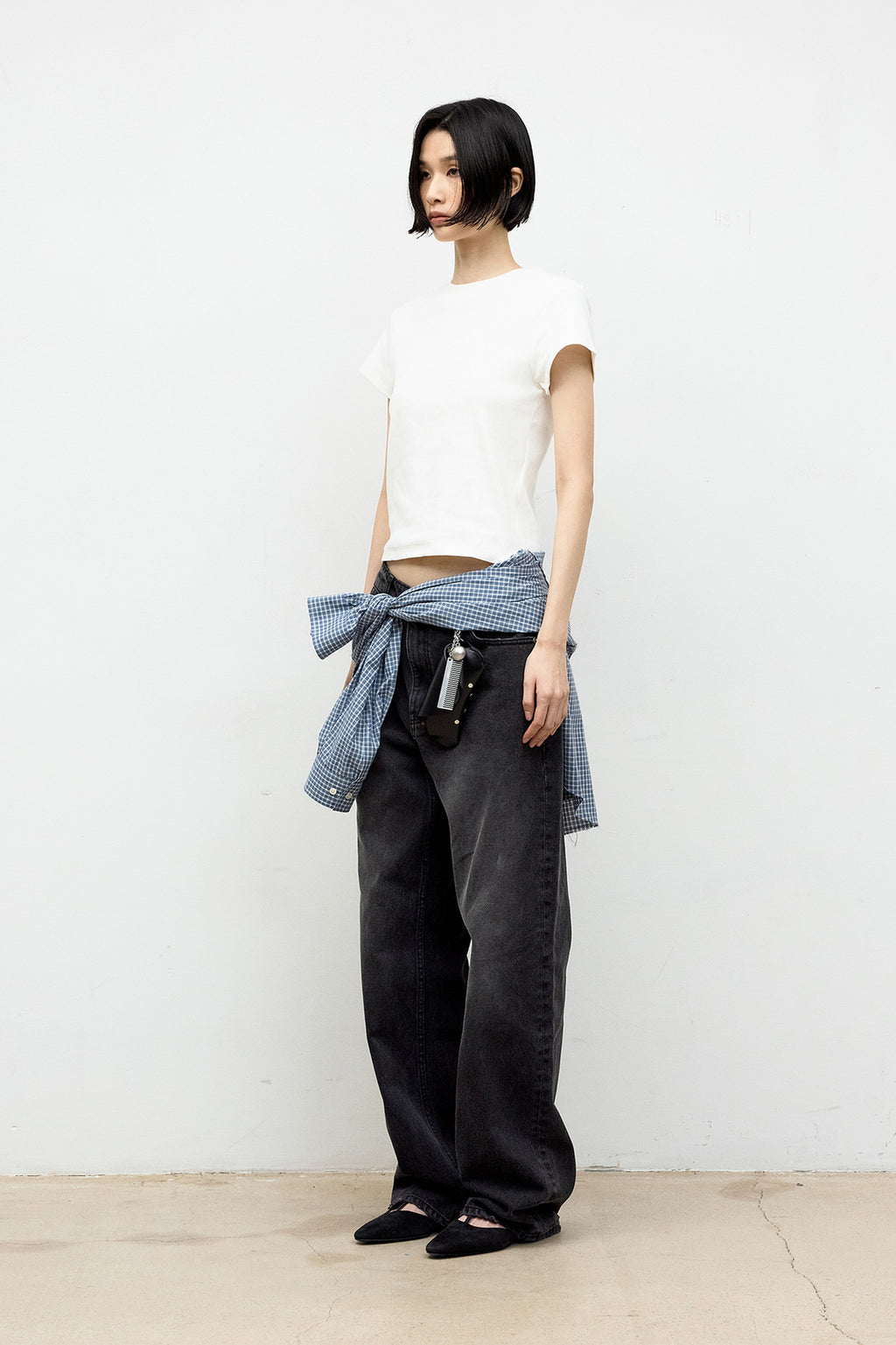 Coor - Ribbed Crop T-Shirt (Off White) product image 3 | TRAB K-Fashion Australia