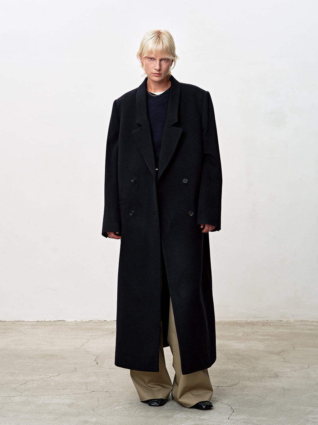 Tonywack - Tailored Double-Breasted Maxi Coat (Navy) product image 5 | TRAB K-Fashion Australia