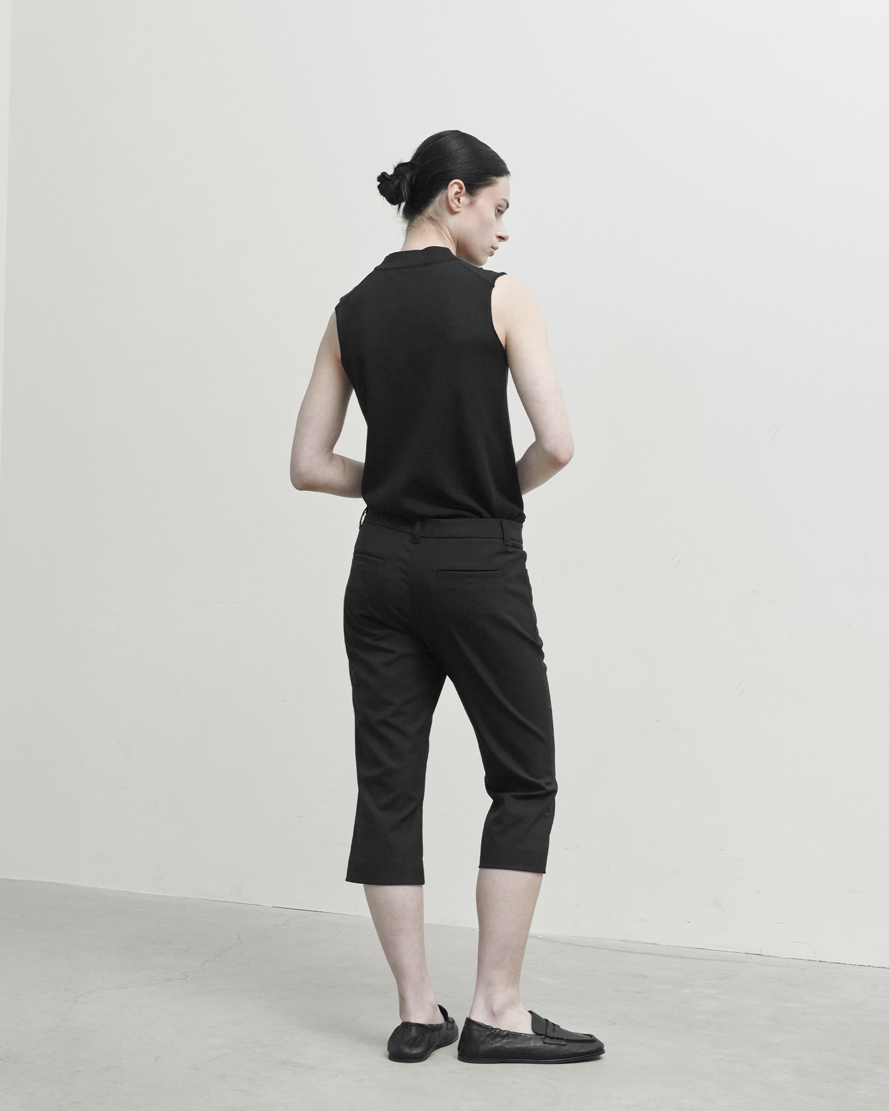 Brownyard - Knee Flare Pants (Black) product image 3 | TRAB K-Fashion Australia