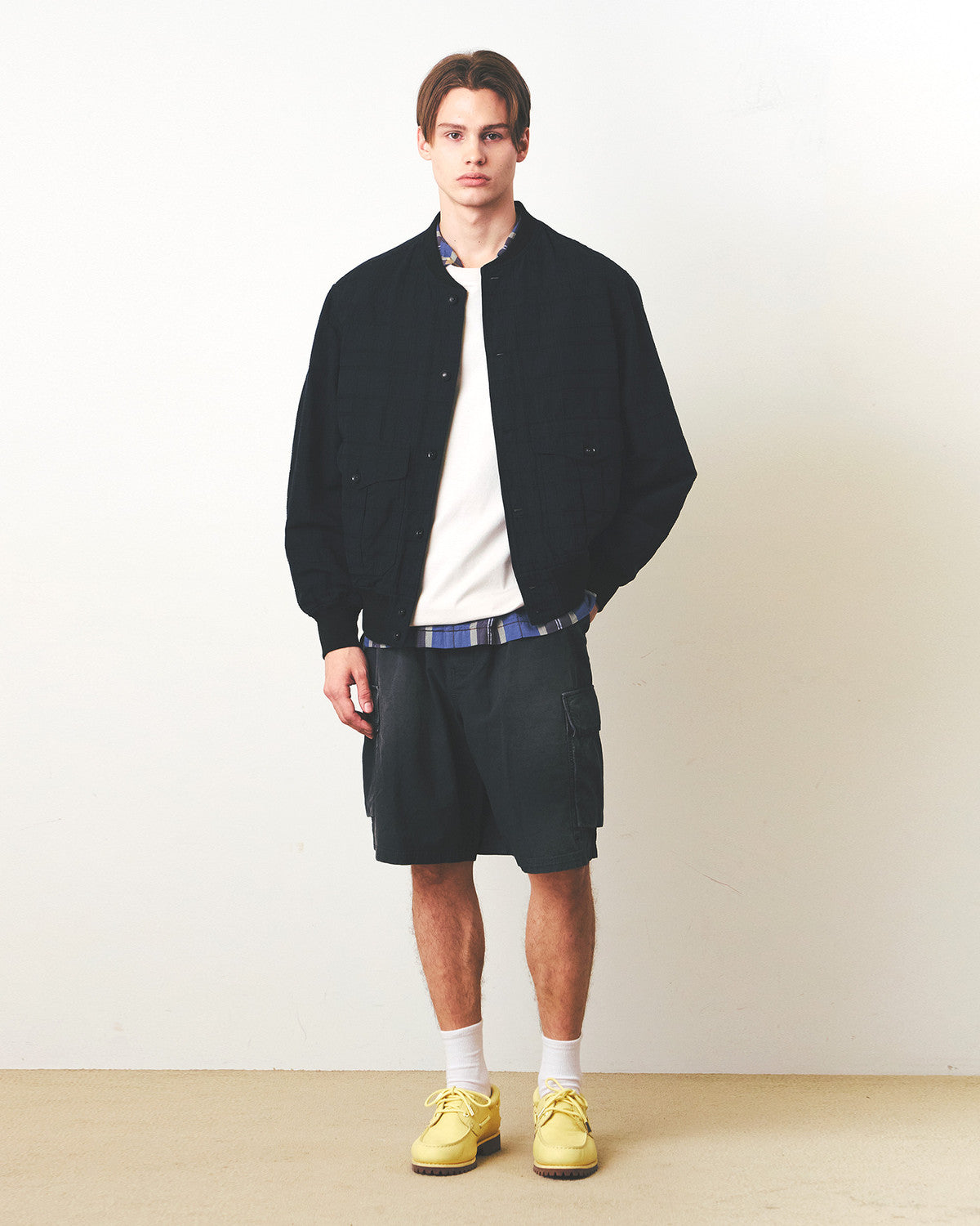 Eastlogue - Parachute Easy Shorts (Vintage Black Linen) product image 4 | TRAB K-Fashion Australia