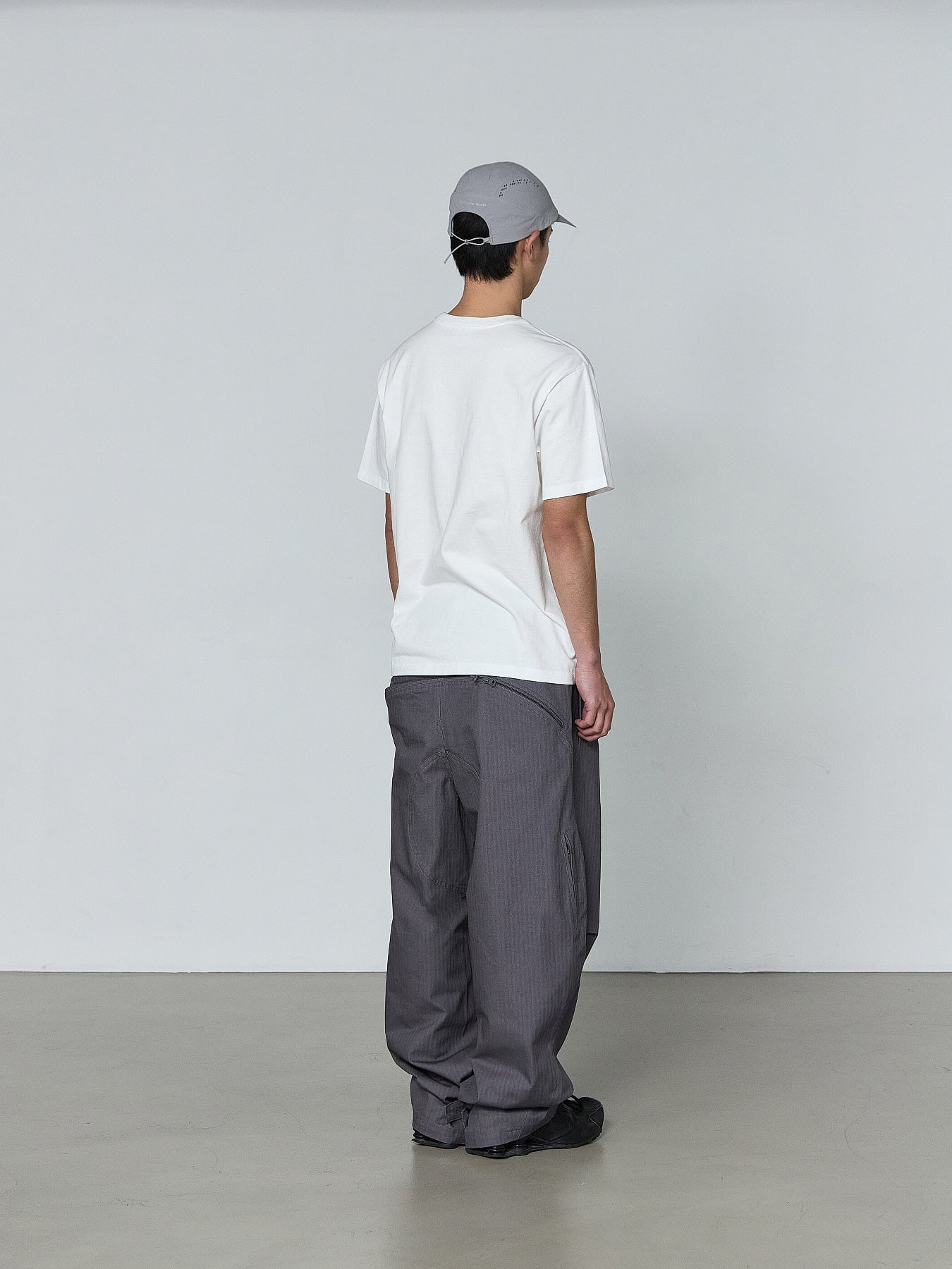 San San Gear - Shade T-Shirt (White) product image 3 | TRAB K-Fashion Australia