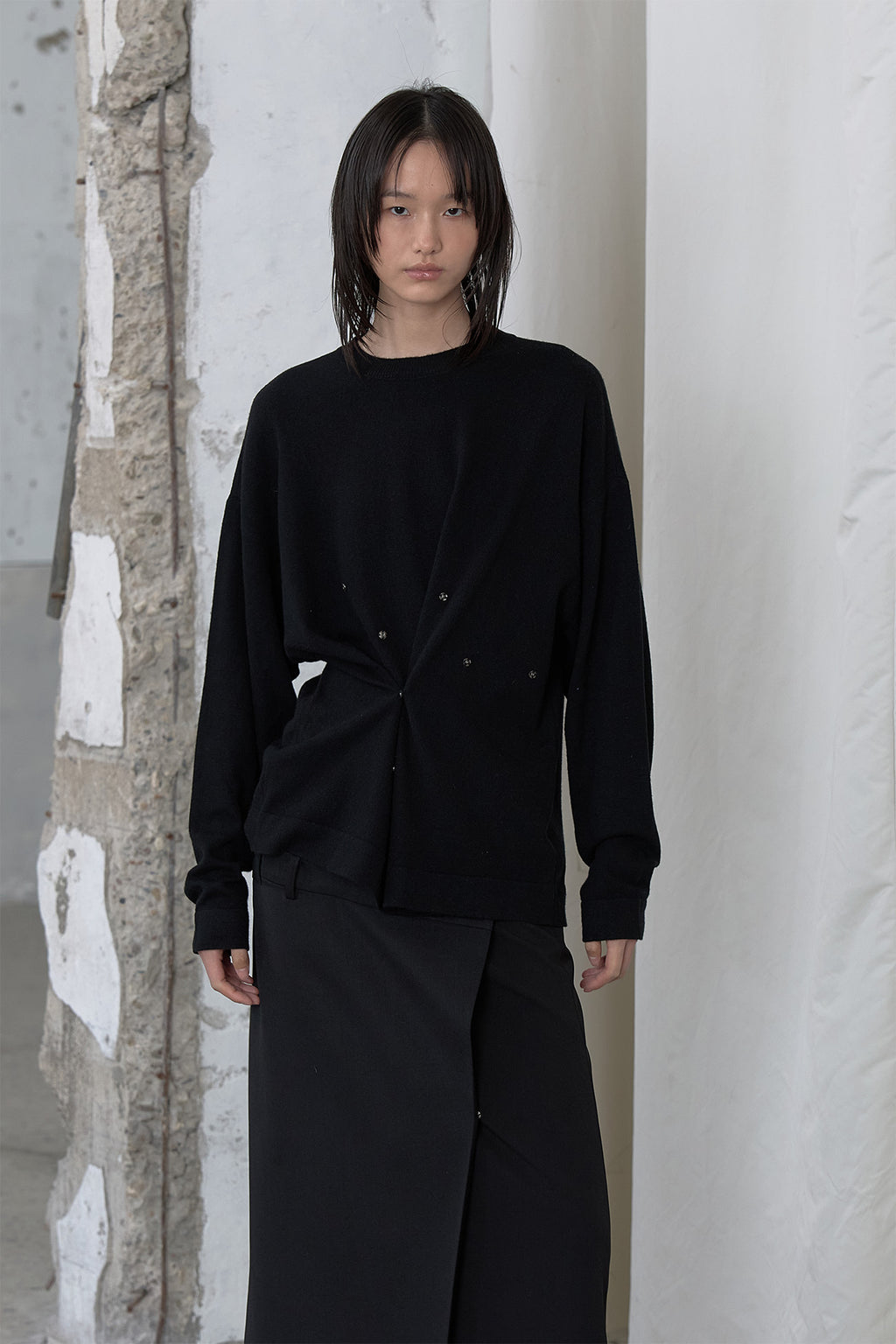 Deinet - Button Up Pullover Knit (Black) product image 7 | TRAB K-Fashion Australia