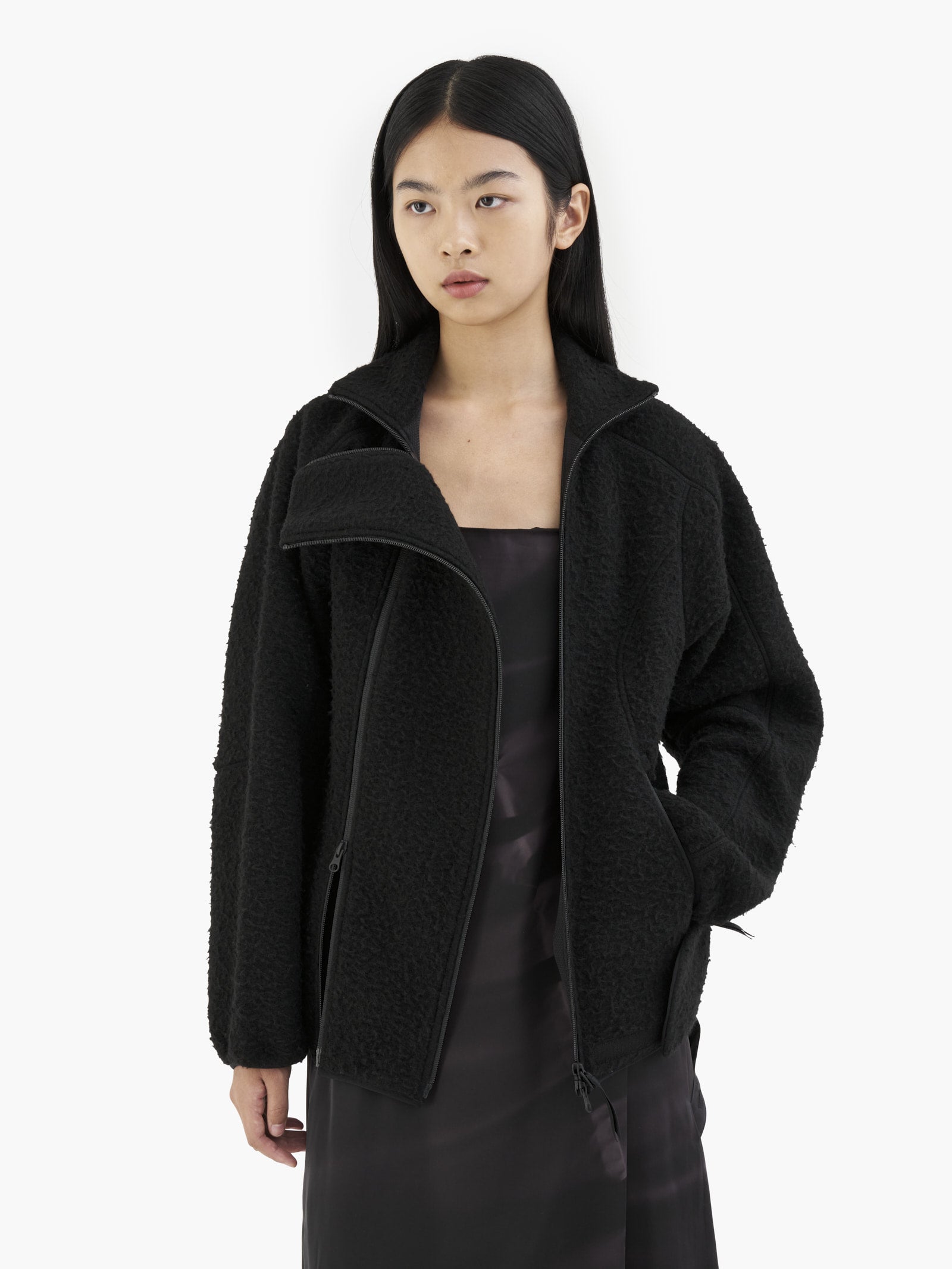 Jiyong Kim - Double Zip Fleece (Black) product image 5 | TRAB K-Fashion Australia