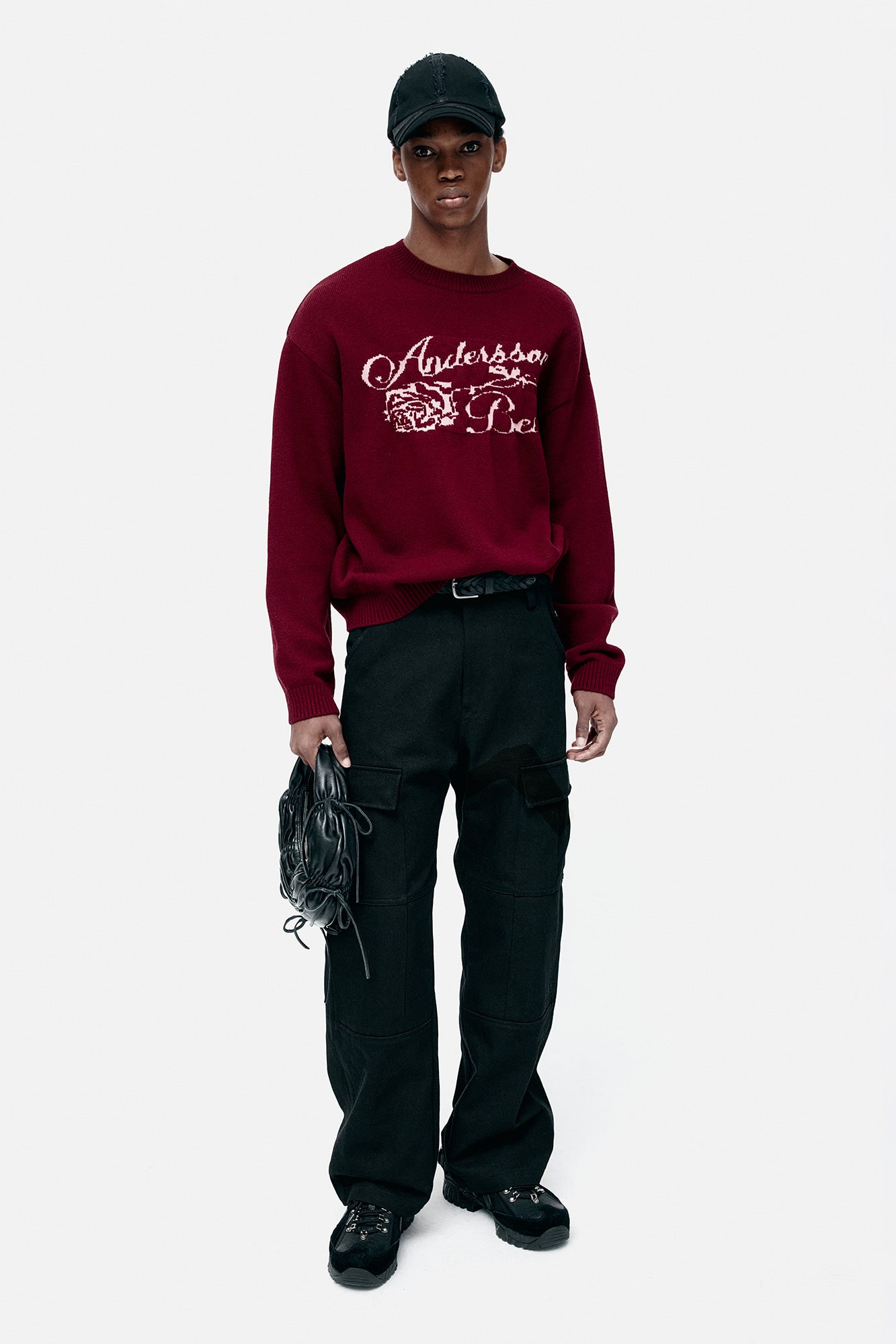 Andersson Bell - Unisex Cashmere Rose Crew-Neck Sweater (Lilac) product image 2 | TRAB K-Fashion Australia