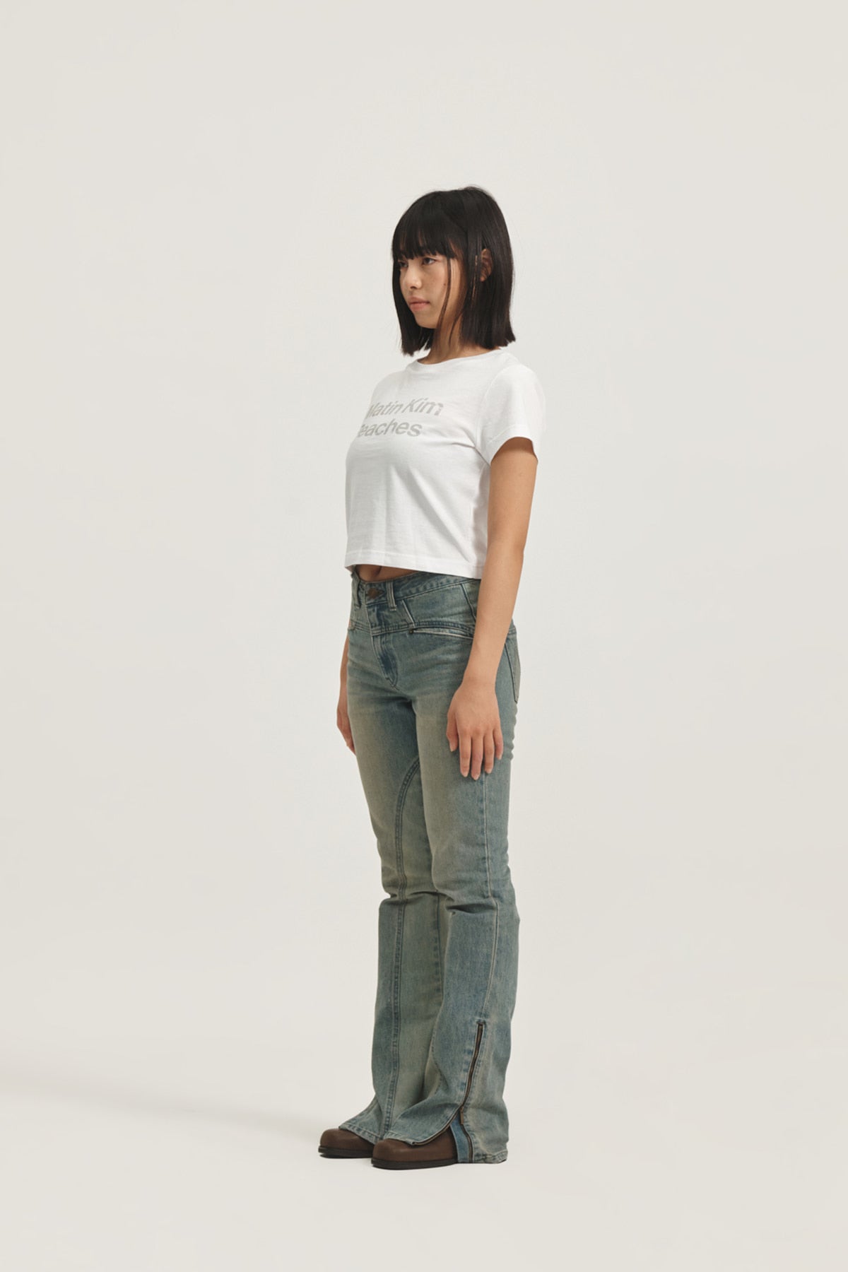 Matin Kim - Peaches Logo Graphic Crop Top (White) product image 10 | TRAB K-Fashion Australia