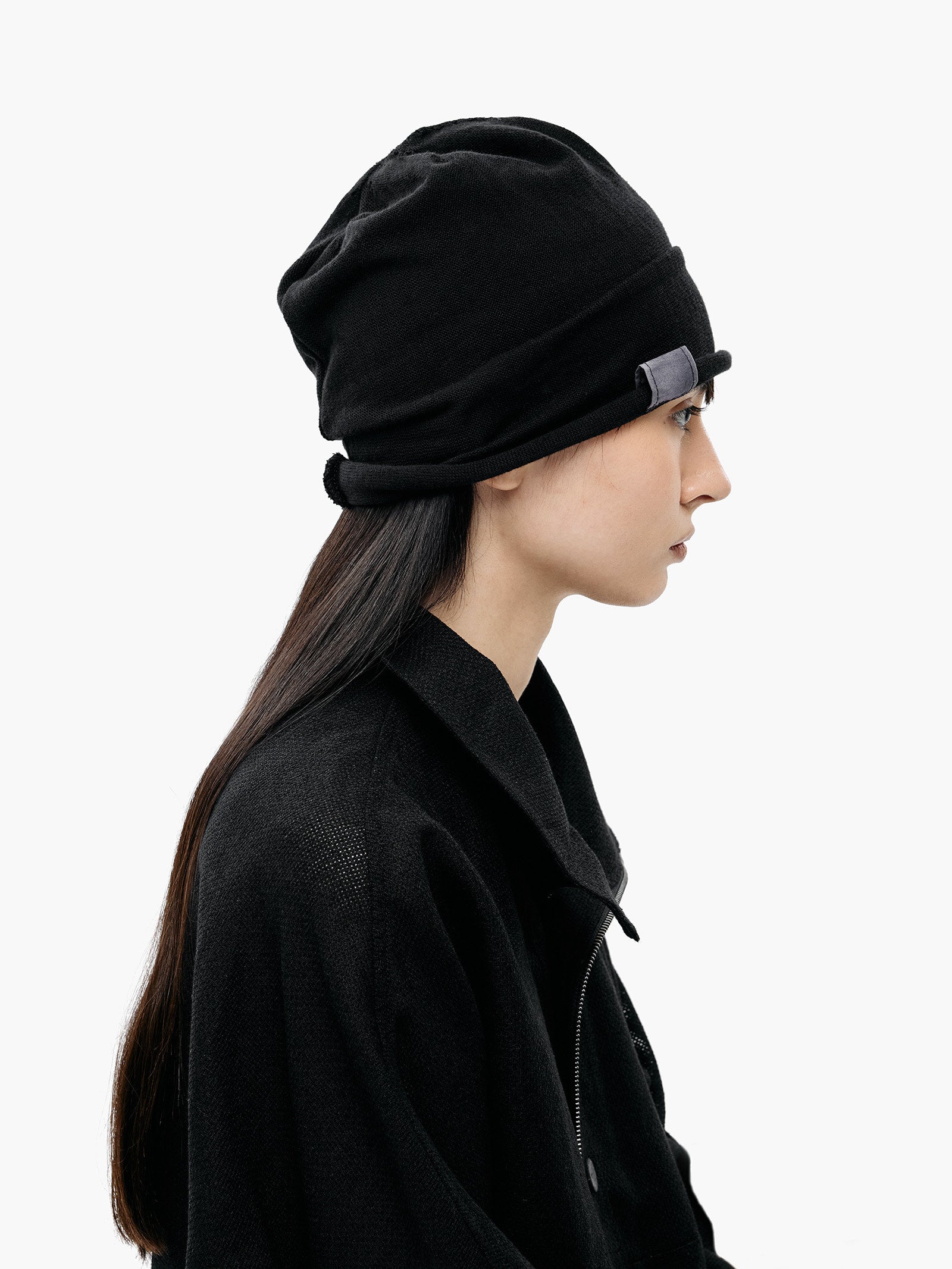 Jiyong Kim - Sun-Bleached Beanie (Black) product image 6 | TRAB K-Fashion Australia