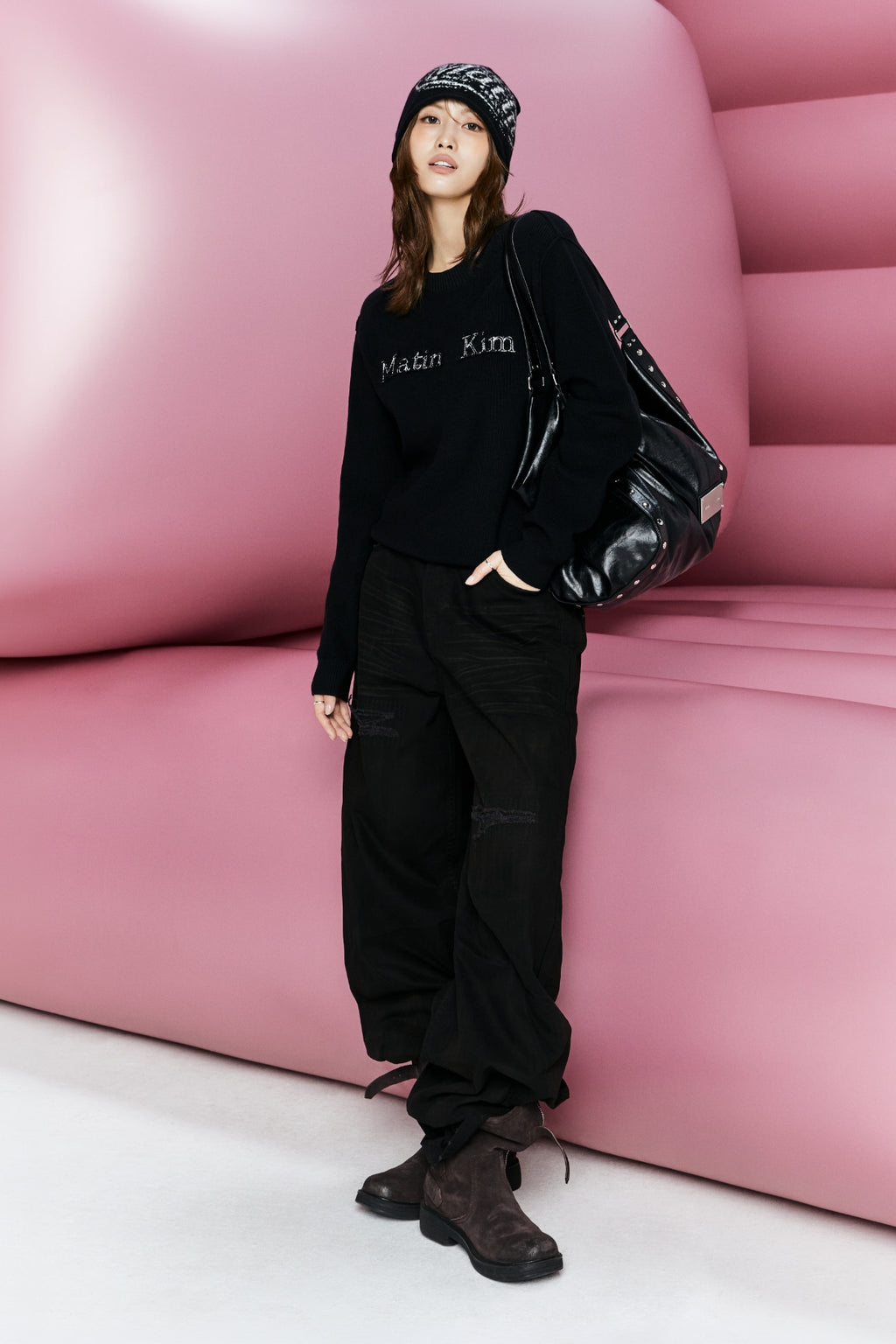 Matin Kim - Matin Applique Logo Knit Pullover (Black) product image 1 | TRAB K-Fashion Australia