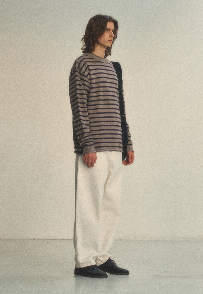 Art if acts - Roll up Pullover Knit (Truffle) product image 2 | TRAB K-Fashion Australia