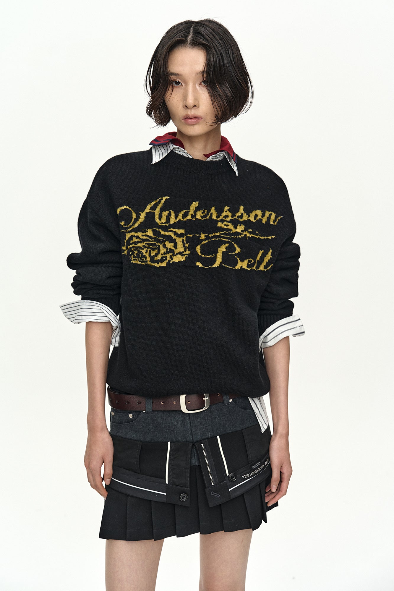Andersson Bell - Unisex Cashmere Rose Crew-Neck Sweater (Black) product image 9 | TRAB K-Fashion Australia