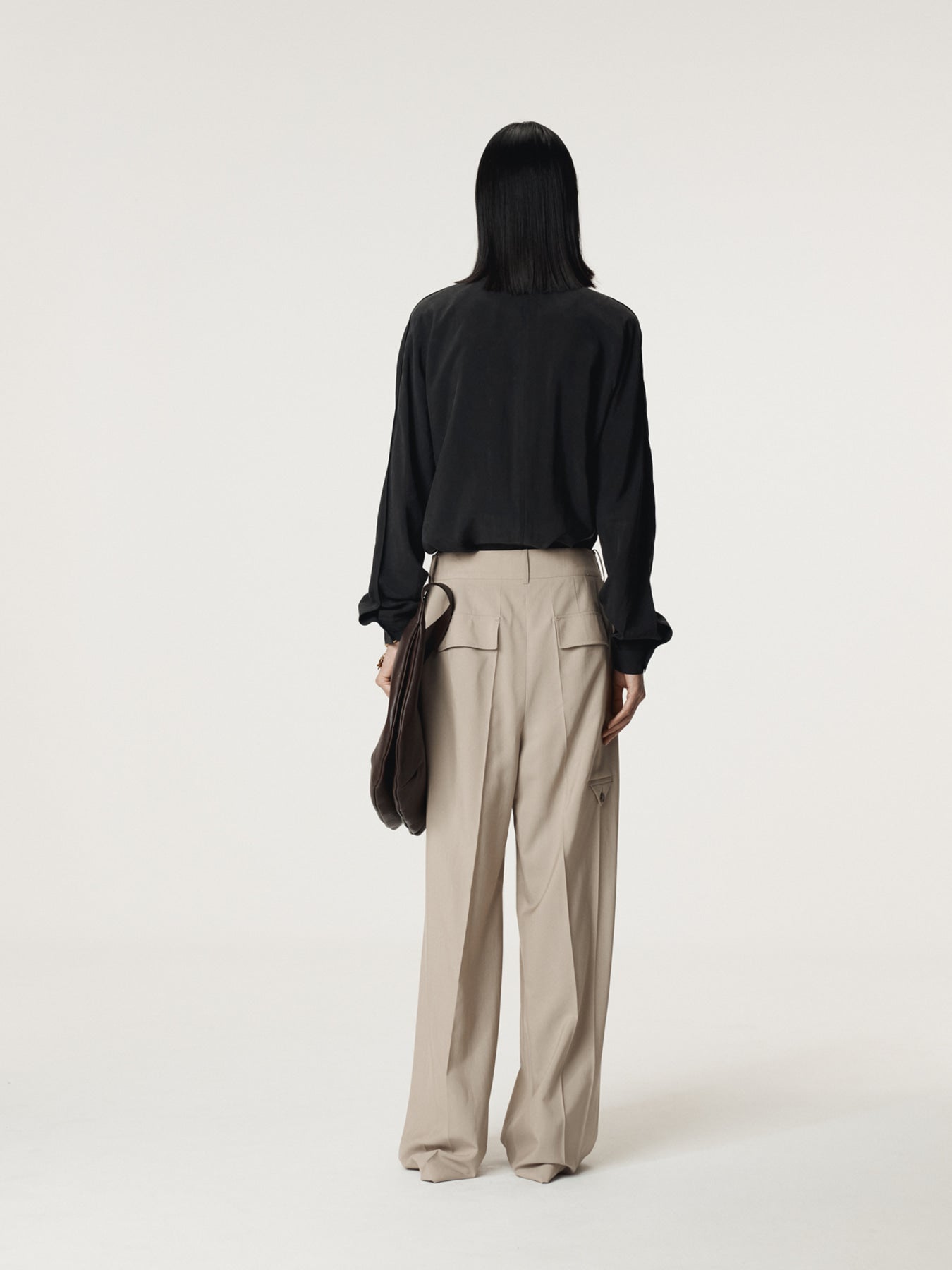 Recto - Collar Detail Fluid Zip Blouse (Black) product image 4 | TRAB K-Fashion Australia