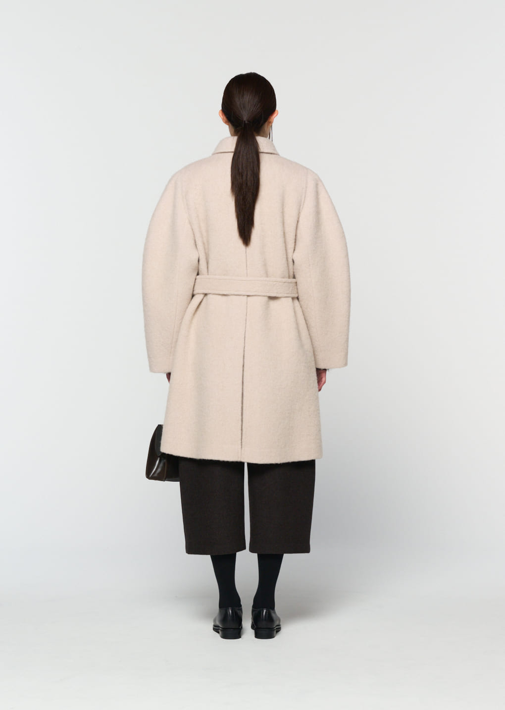 Amomento - alpaca raglan coat (Ivory) product image 4 | TRAB K-Fashion Australia