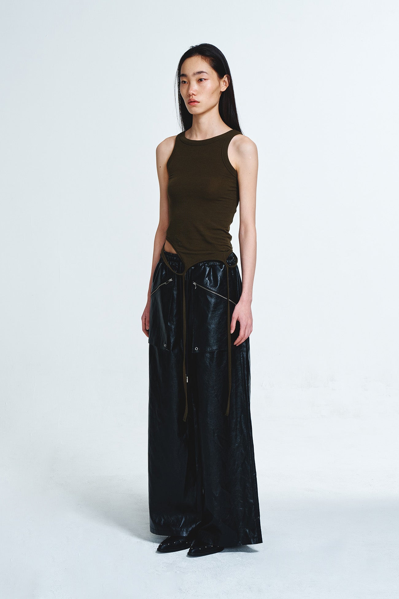 Deinet - Pocket Point Faux Leather Pants (Black) product image 2 | TRAB K-Fashion Australia