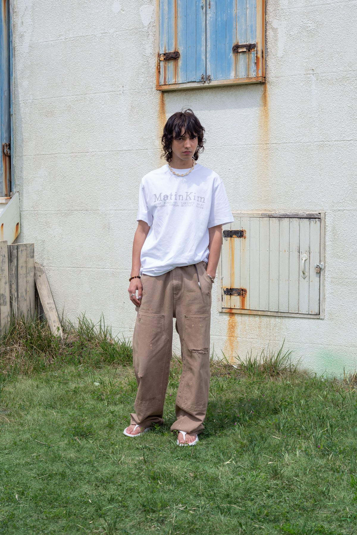 Matin Kim - Sweat Printing Logo Top (White) product image 6 | TRAB K-Fashion Australia