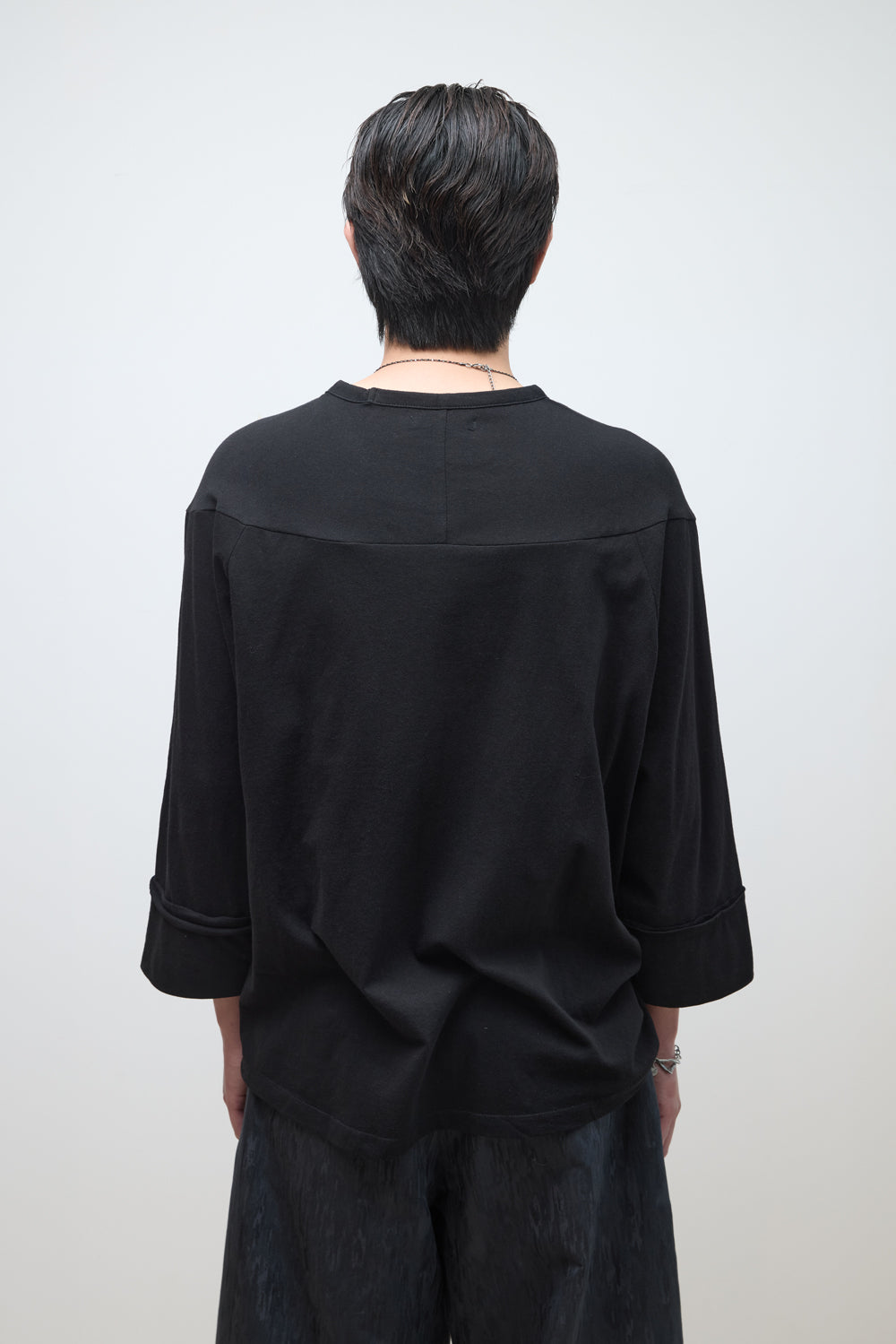 Hatchingroom - Seven Cut Tee (Black) product image 13 | TRAB K-Fashion Australia