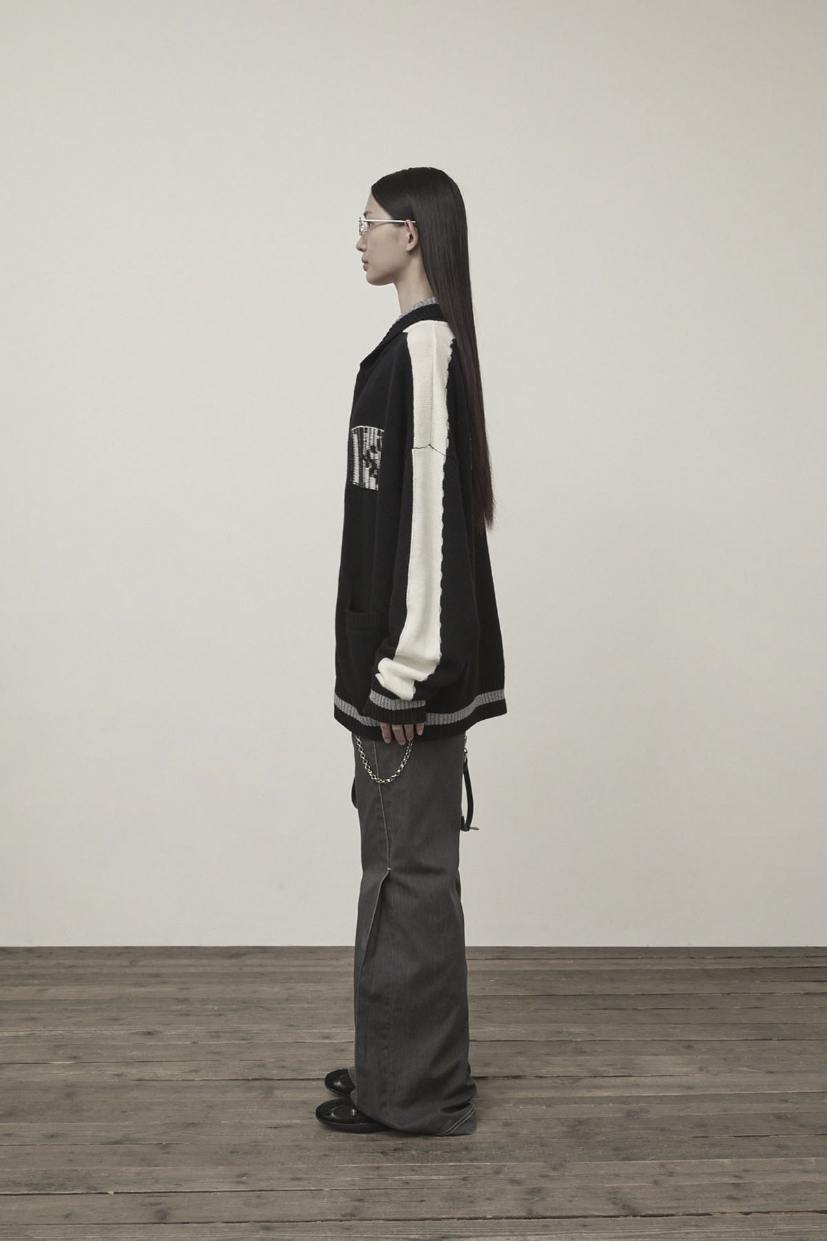 Matin Kim - Matin Kim Initial Knit Zip Up (Black) product image 6 | TRAB K-Fashion Australia