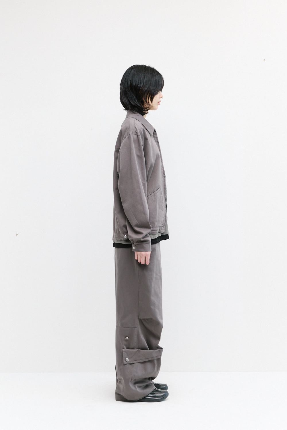 Hatchingroom - Plain Blouson Mud (Brown) product image 7 | TRAB K-Fashion Australia