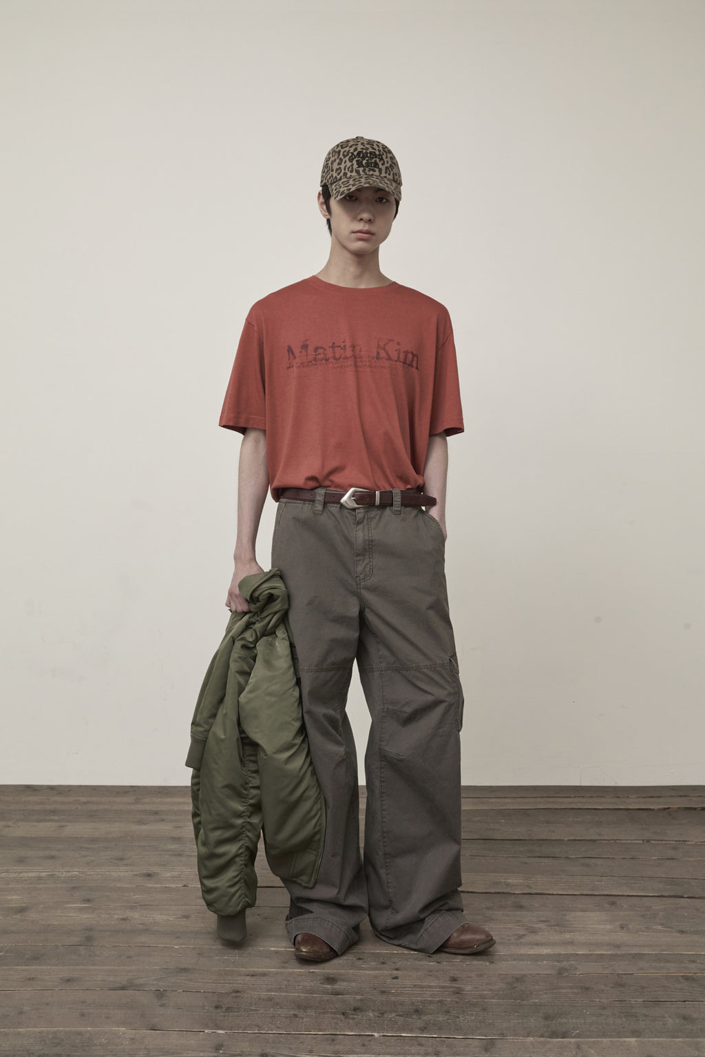 Matin Kim - Stamp Logo Graphic Oversize Top (Brick) product image 9 | TRAB K-Fashion Australia
