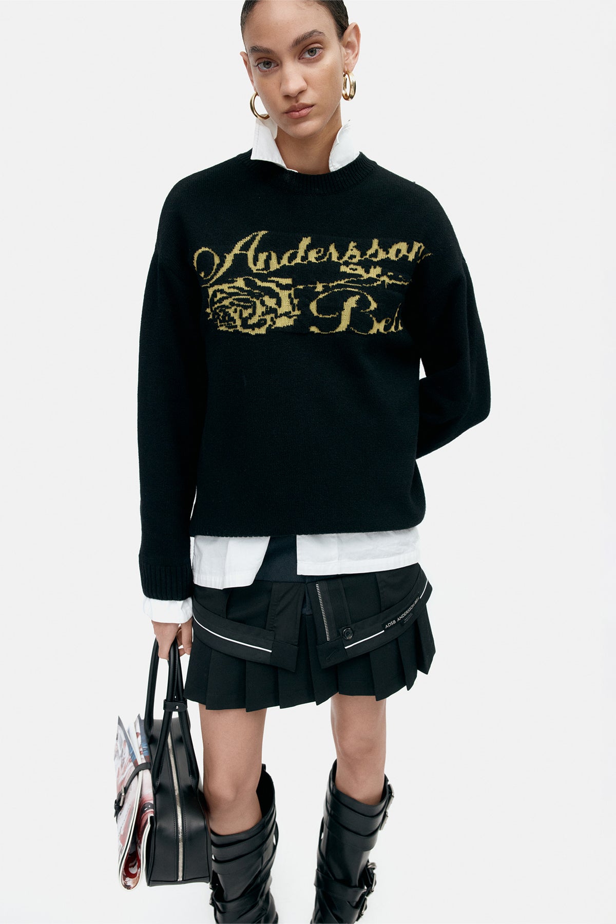 Andersson Bell - Unisex Cashmere Rose Crew-Neck Sweater (Black) product image 15 | TRAB K-Fashion Australia