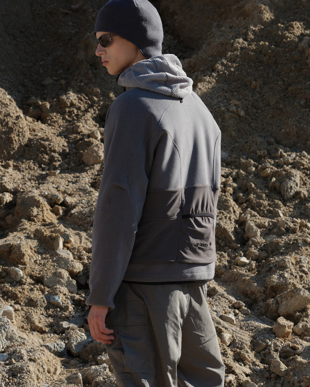 Eastlogue - Montane Waves Fleece Jacket (Gunmetal) product image 5 | TRAB K-Fashion Australia