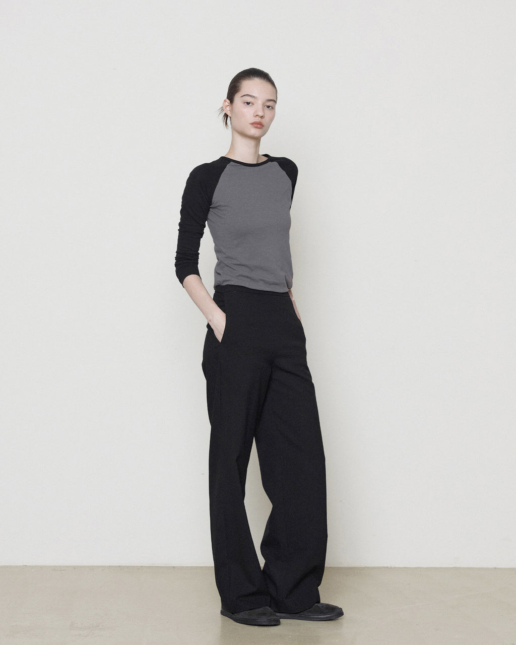 Brownyard - Wool Easy Pants (Black) product image 1 | TRAB K-Fashion Australia