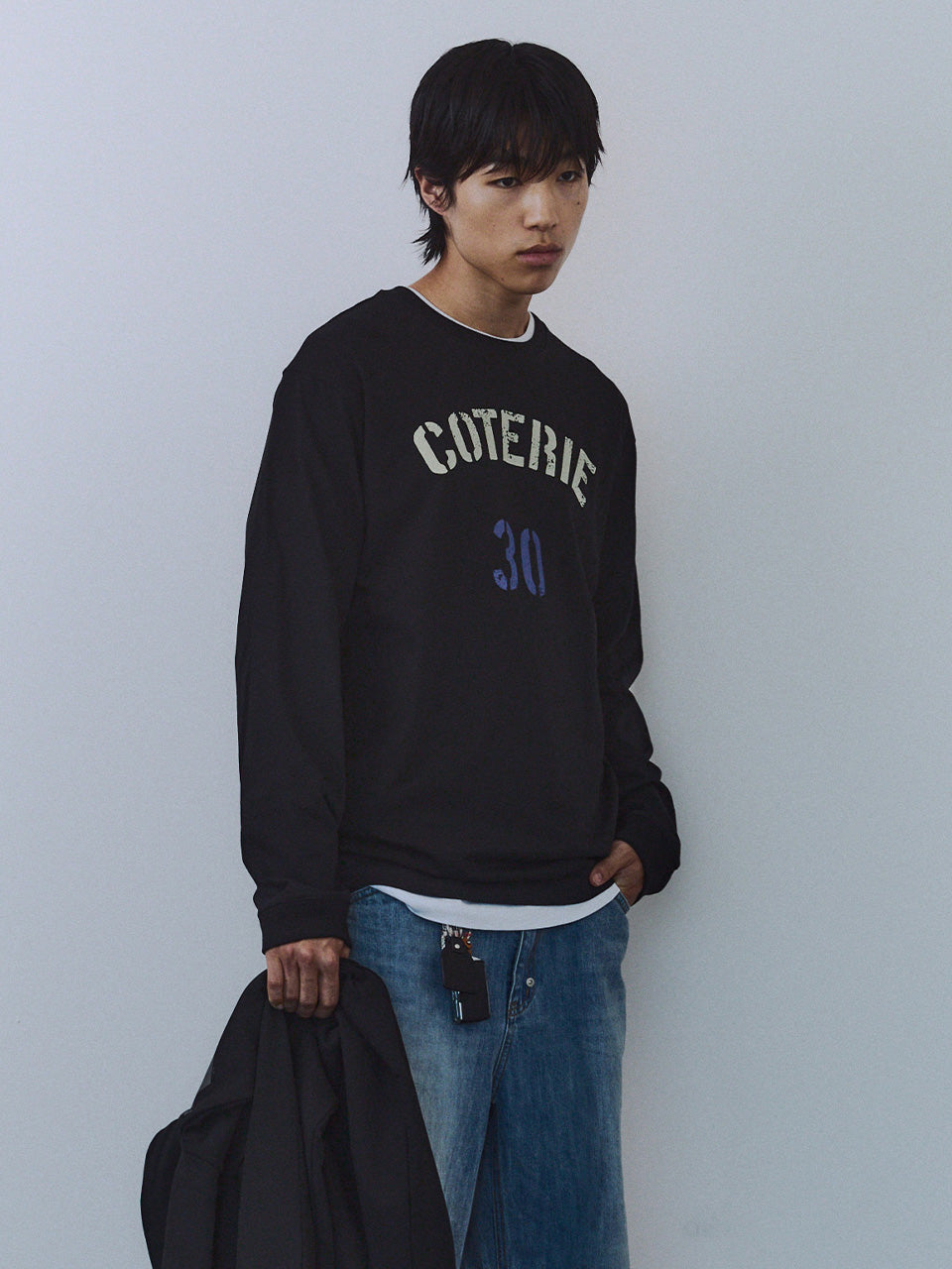 Kijun - COTERIE Long Sleeve T-Shirt (Black) product image 1 | TRAB K-Fashion Australia