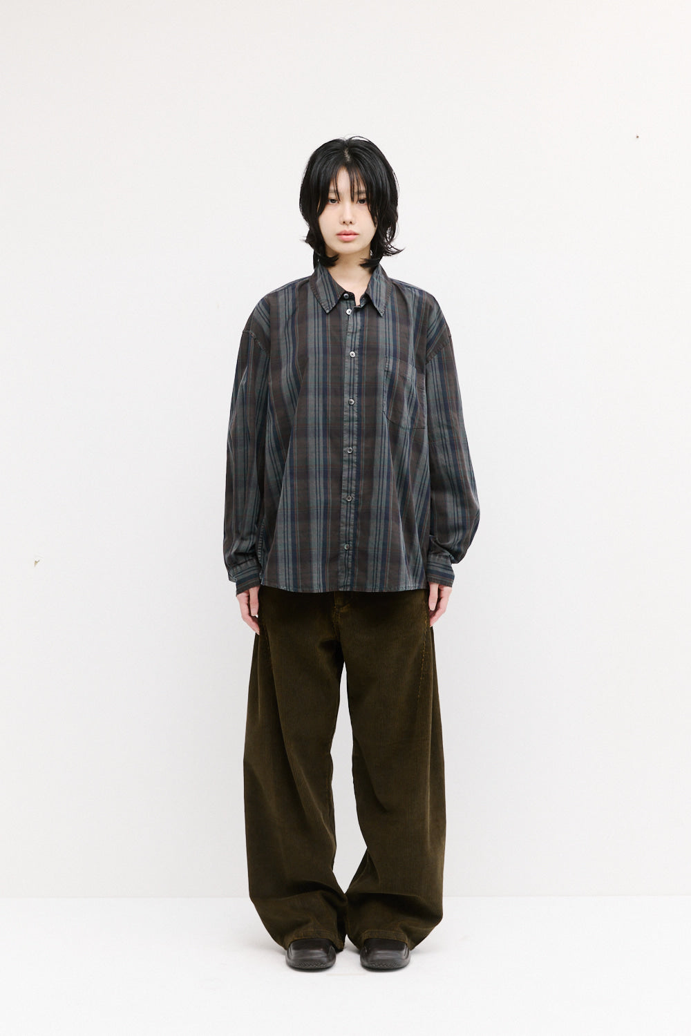 Hatchingroom - Classic Shirt Multi Stripe Dyed (Charcoal) product image 9 | TRAB K-Fashion Australia