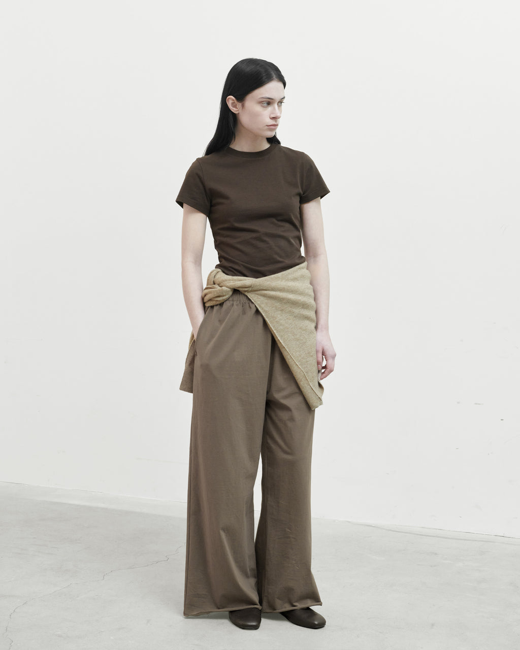 Brownyard - Essential T Shirt (Dark Brown) product image 2 | TRAB K-Fashion Australia