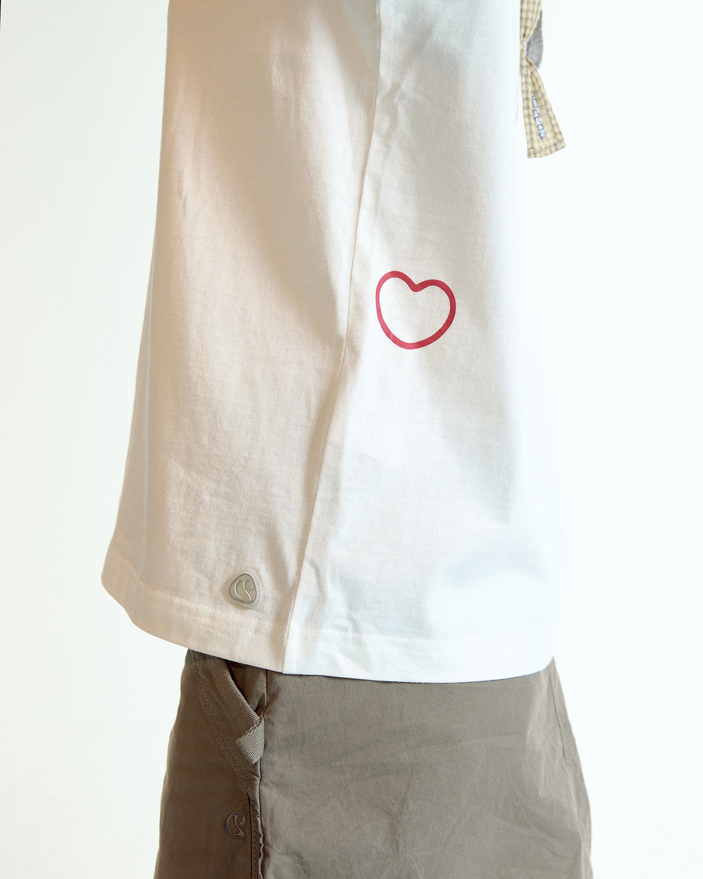 Coyseio - 사랑을 해라 T-Shirt (White) product image 2 | TRAB K-Fashion Australia