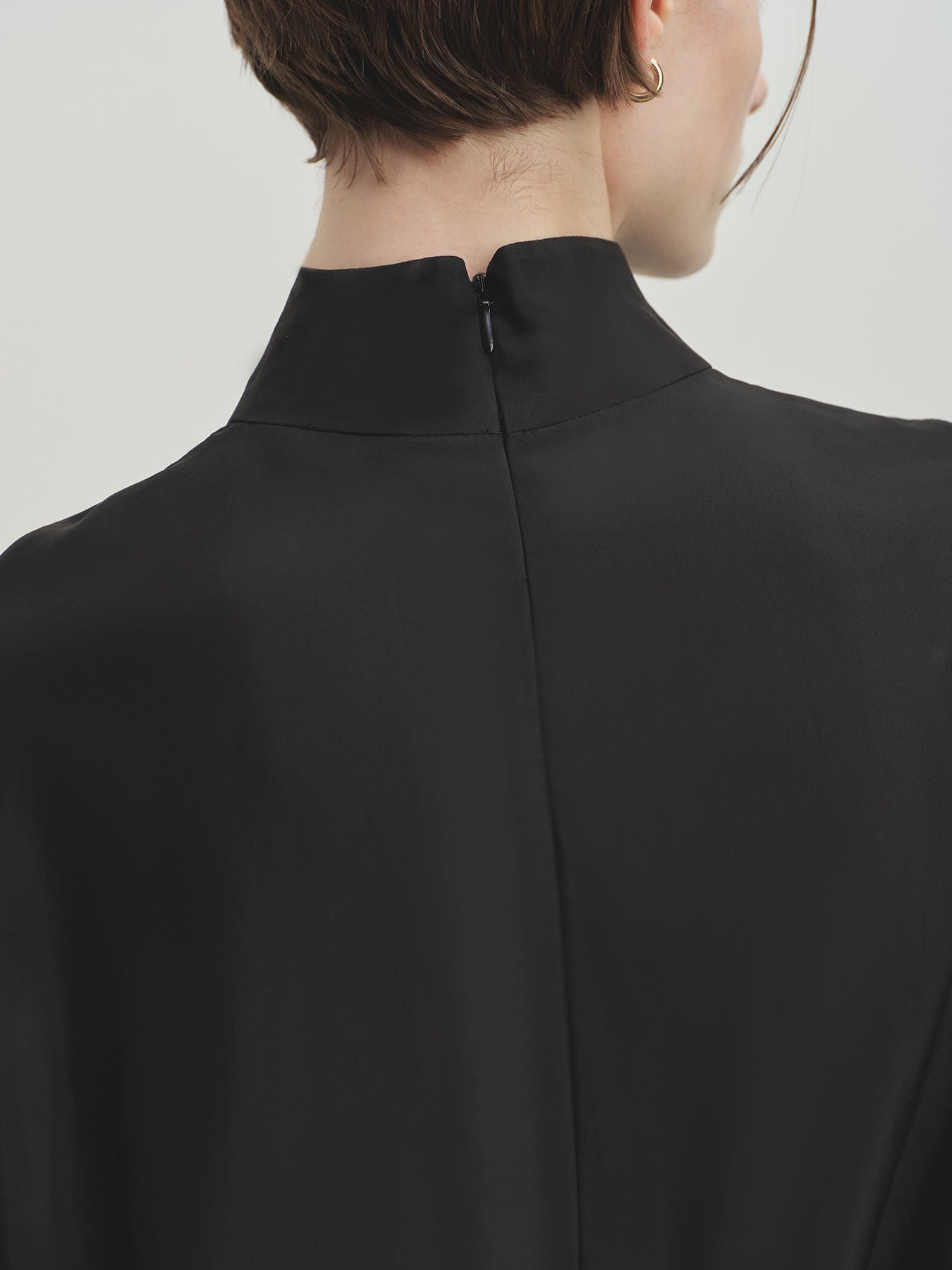 Tonywack - Liquid Oversized High Neck Top (Black) product image 7 | TRAB K-Fashion Australia