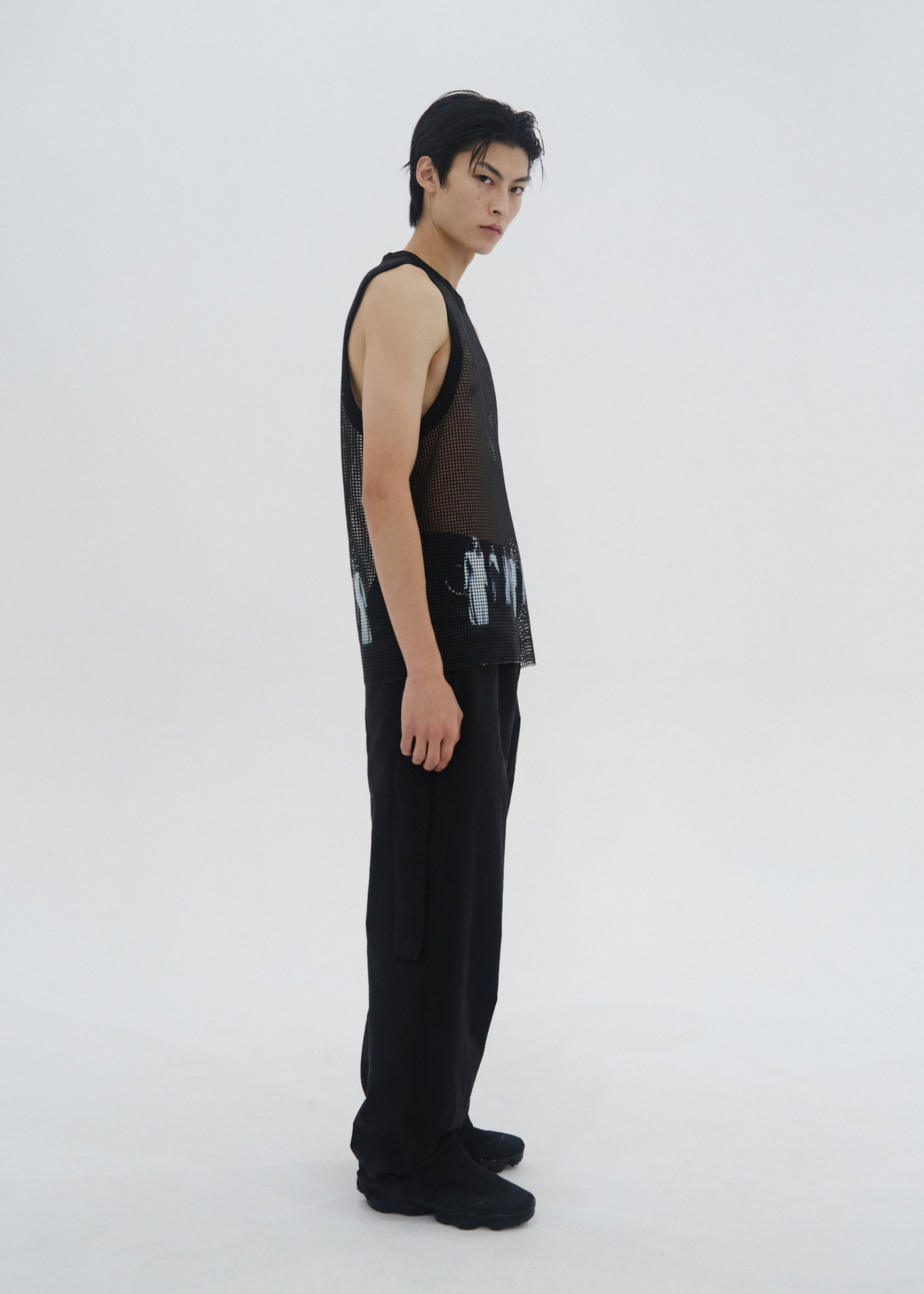 Hyein Seo - "JR" Mesh Sleeveless (Black) product image 2 | TRAB K-Fashion Australia