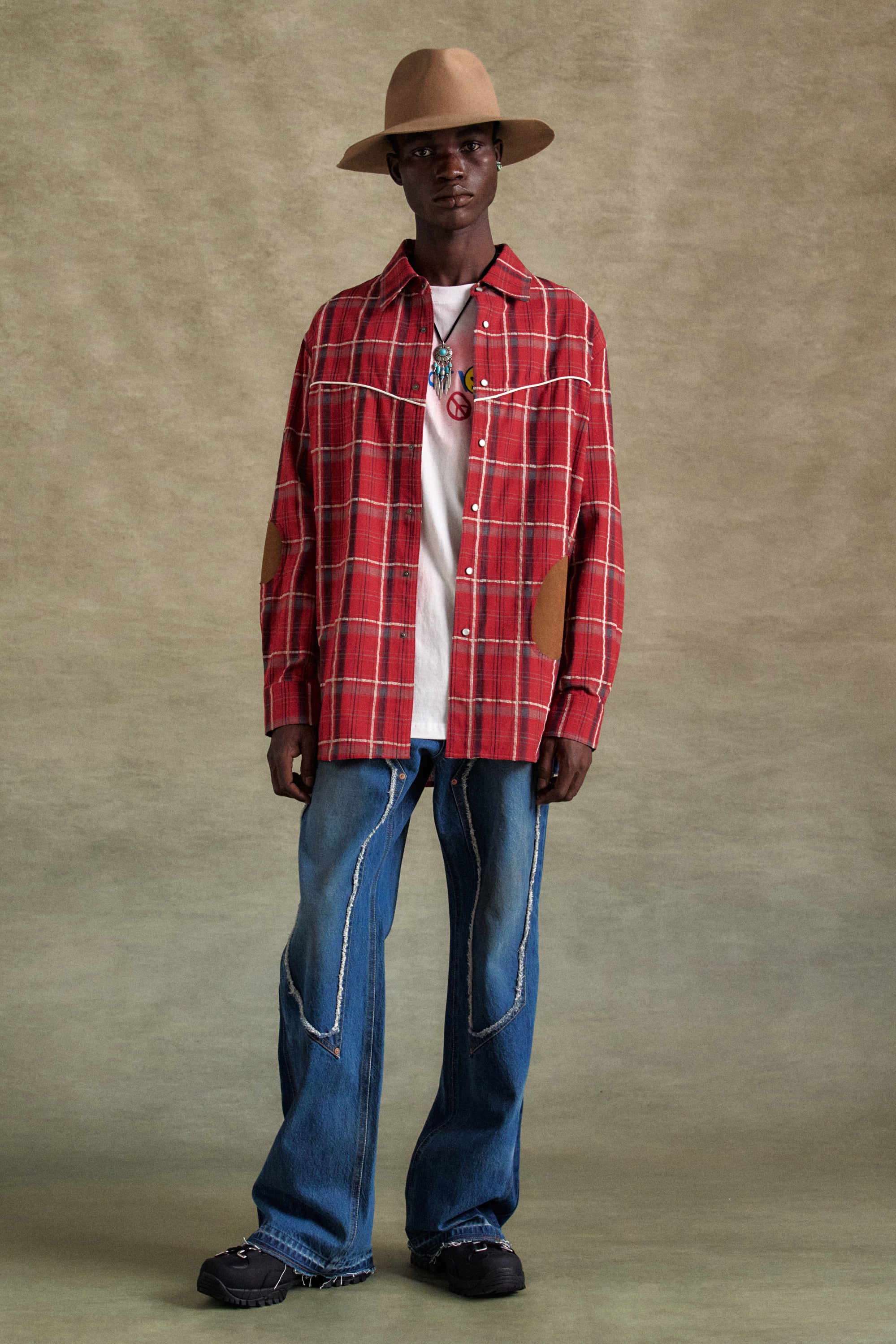 Andersson Bell - Unisex Love L/s T-Shirts (White) product image 6 | TRAB K-Fashion Australia