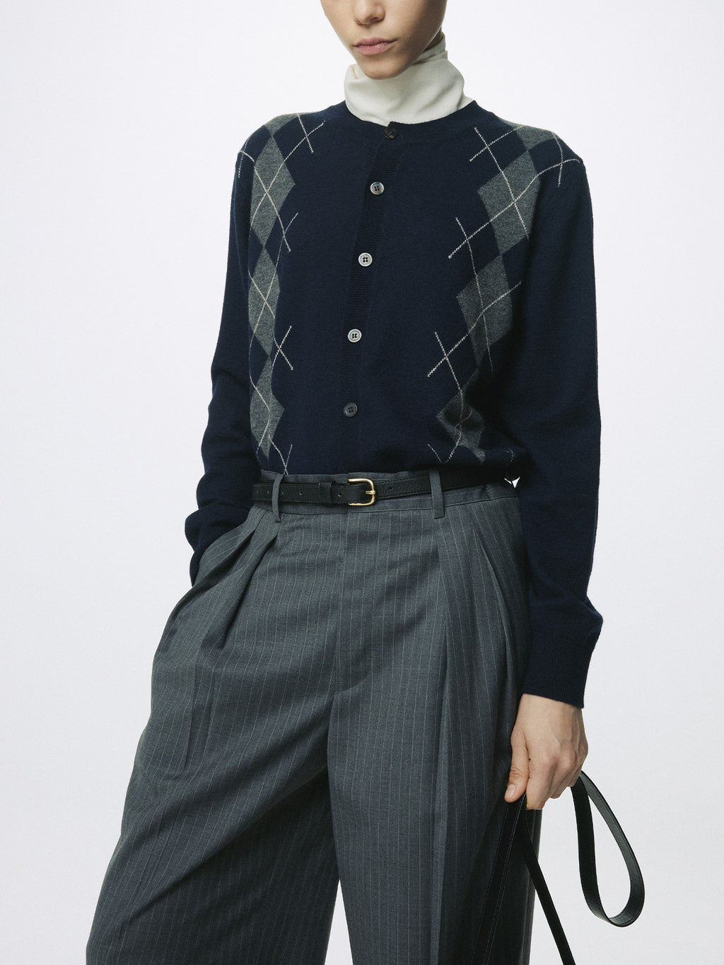 Tonywack - Merino Wool Argyle Cardigan (Navy/Grey) product image 4 | TRAB K-Fashion Australia