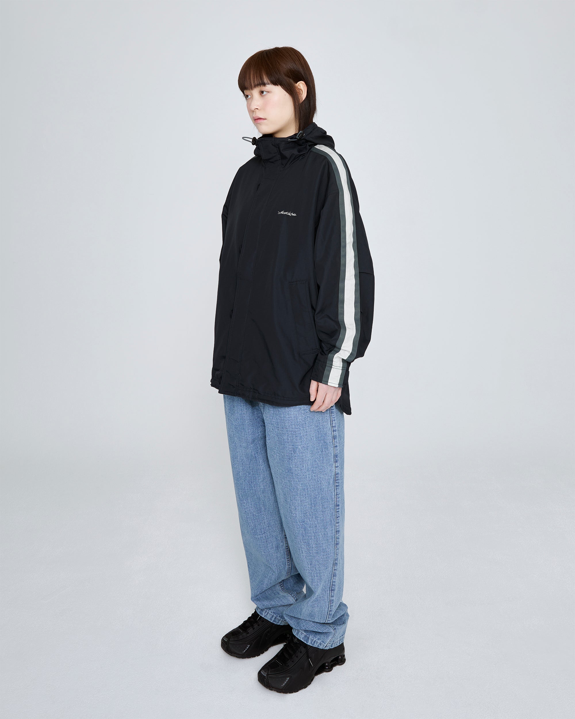 yeseyesee - Striking Windbreaker (Navy) product image 11 | TRAB K-Fashion Australia